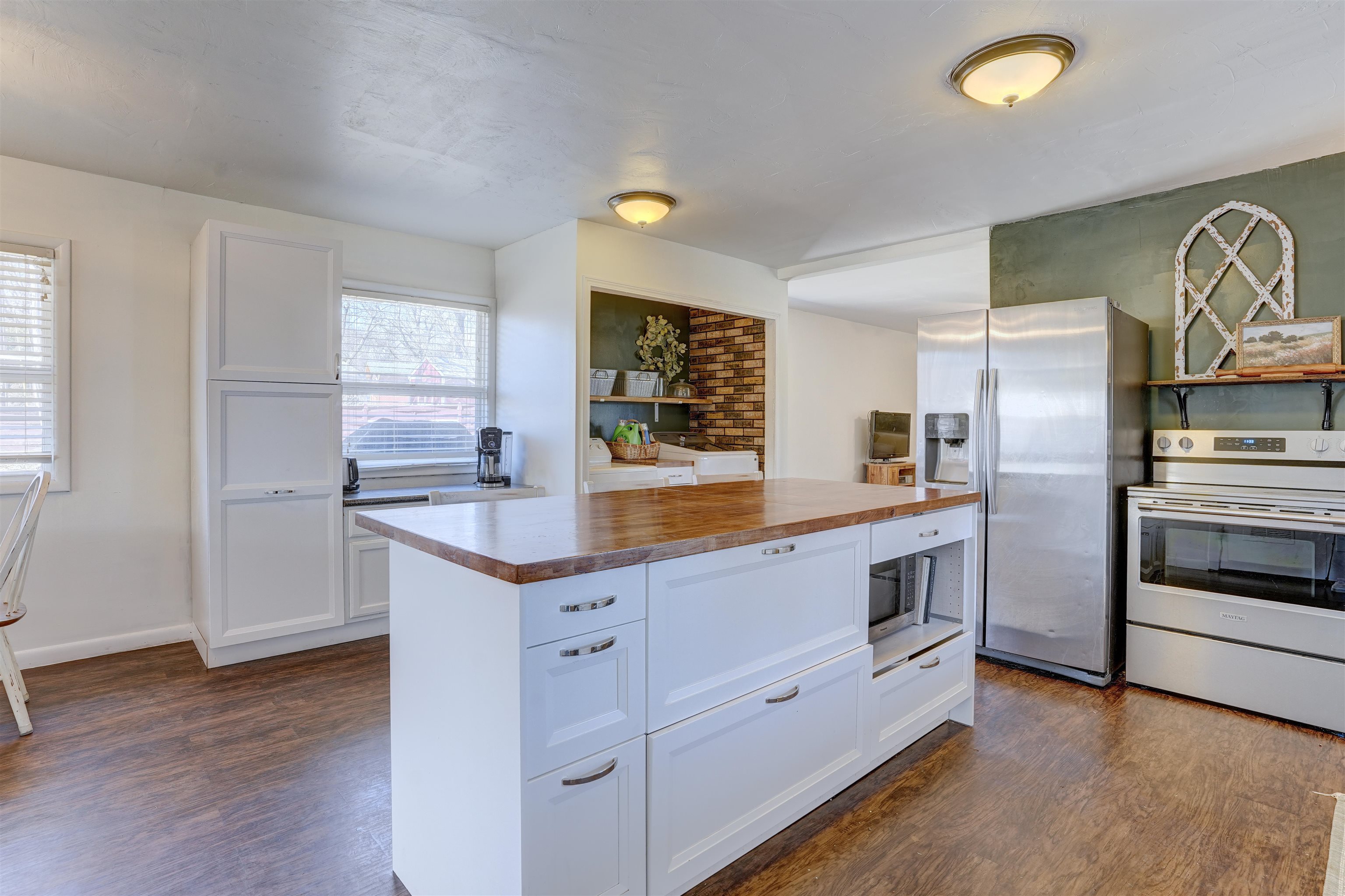 2221 Edgemont Drive Arkansas City KS 67005