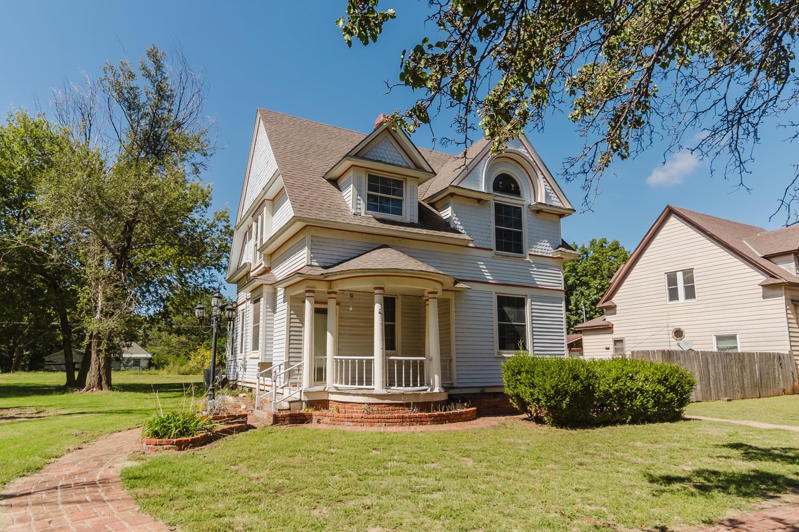 410 S Jennings Anthony KS 67003