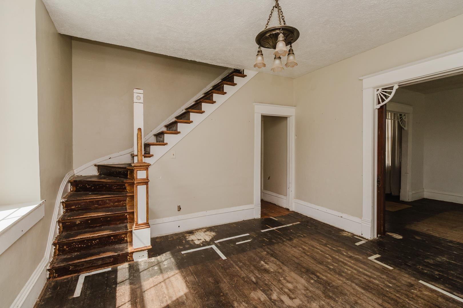 410 S Jennings Anthony KS 67003