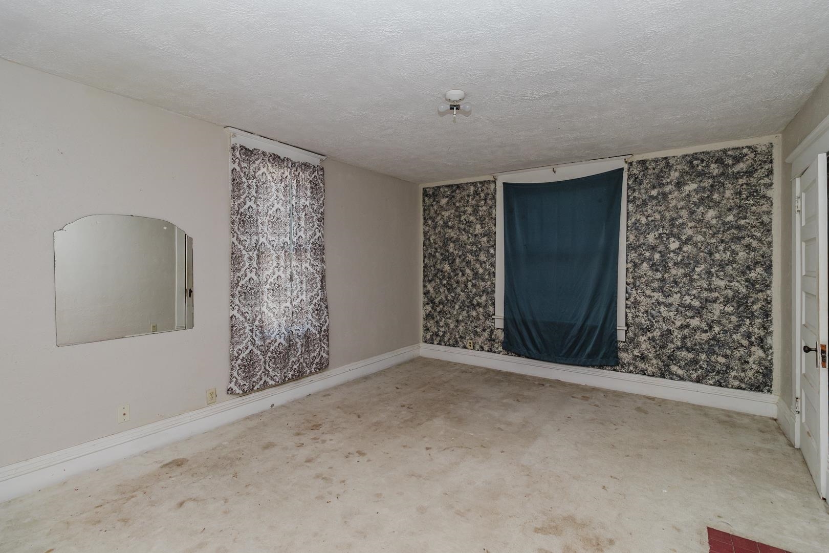 410 S Jennings Anthony KS 67003