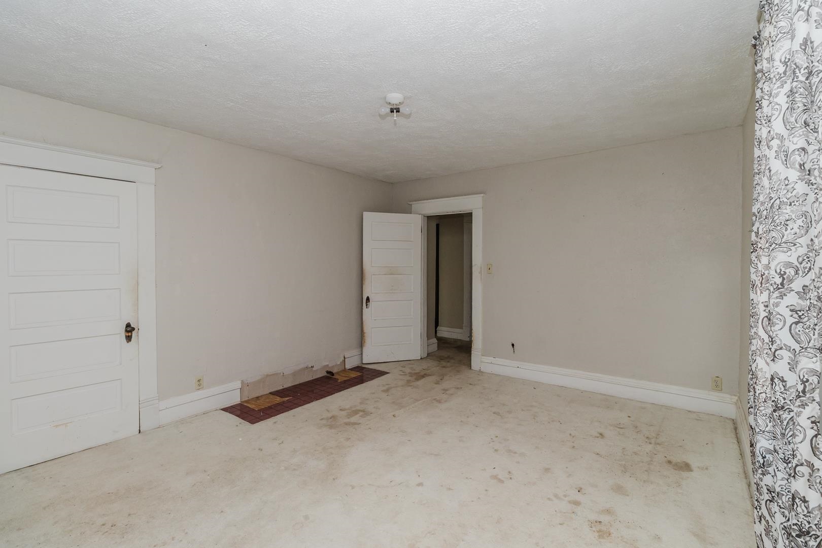 410 S Jennings Anthony KS 67003