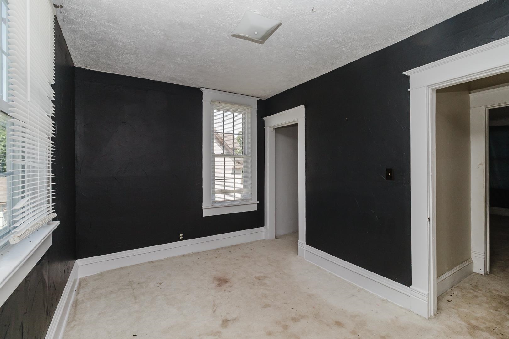 410 S Jennings Anthony KS 67003