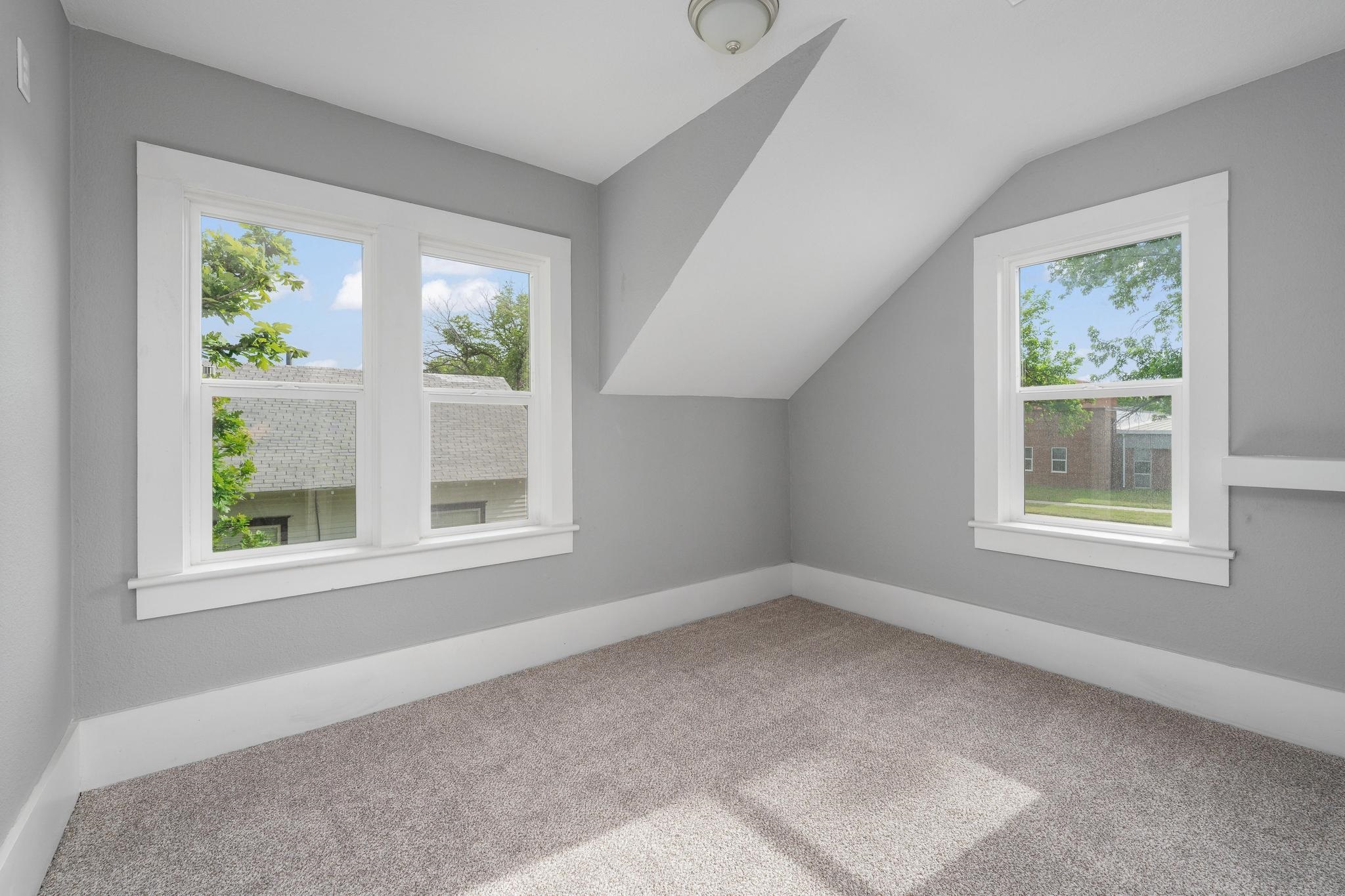 901 N Merchant Street Belle Plaine KS 67013