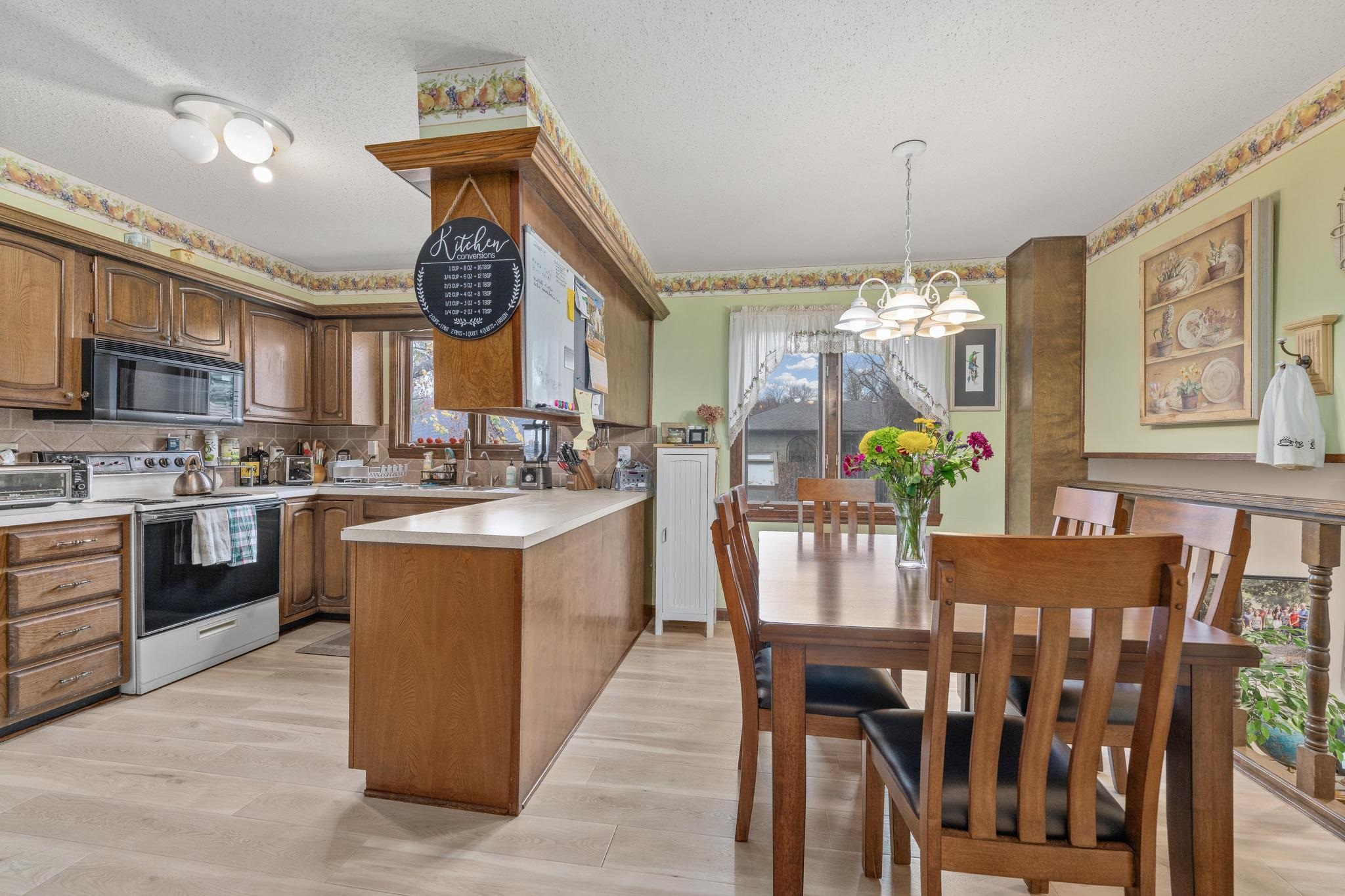 1312 E Pine Tree Road Derby KS 67037