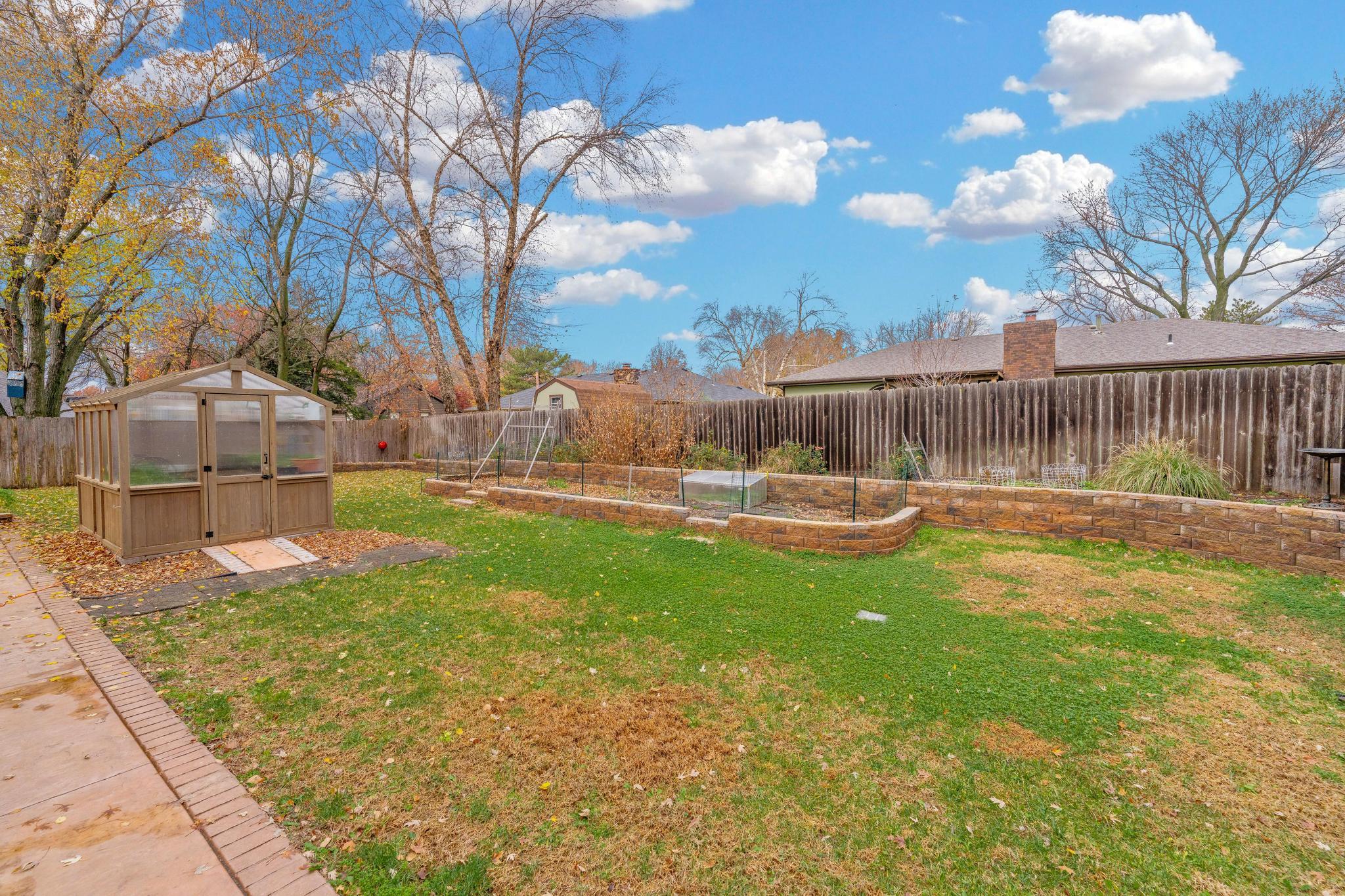 1312 E Pine Tree Road Derby KS 67037