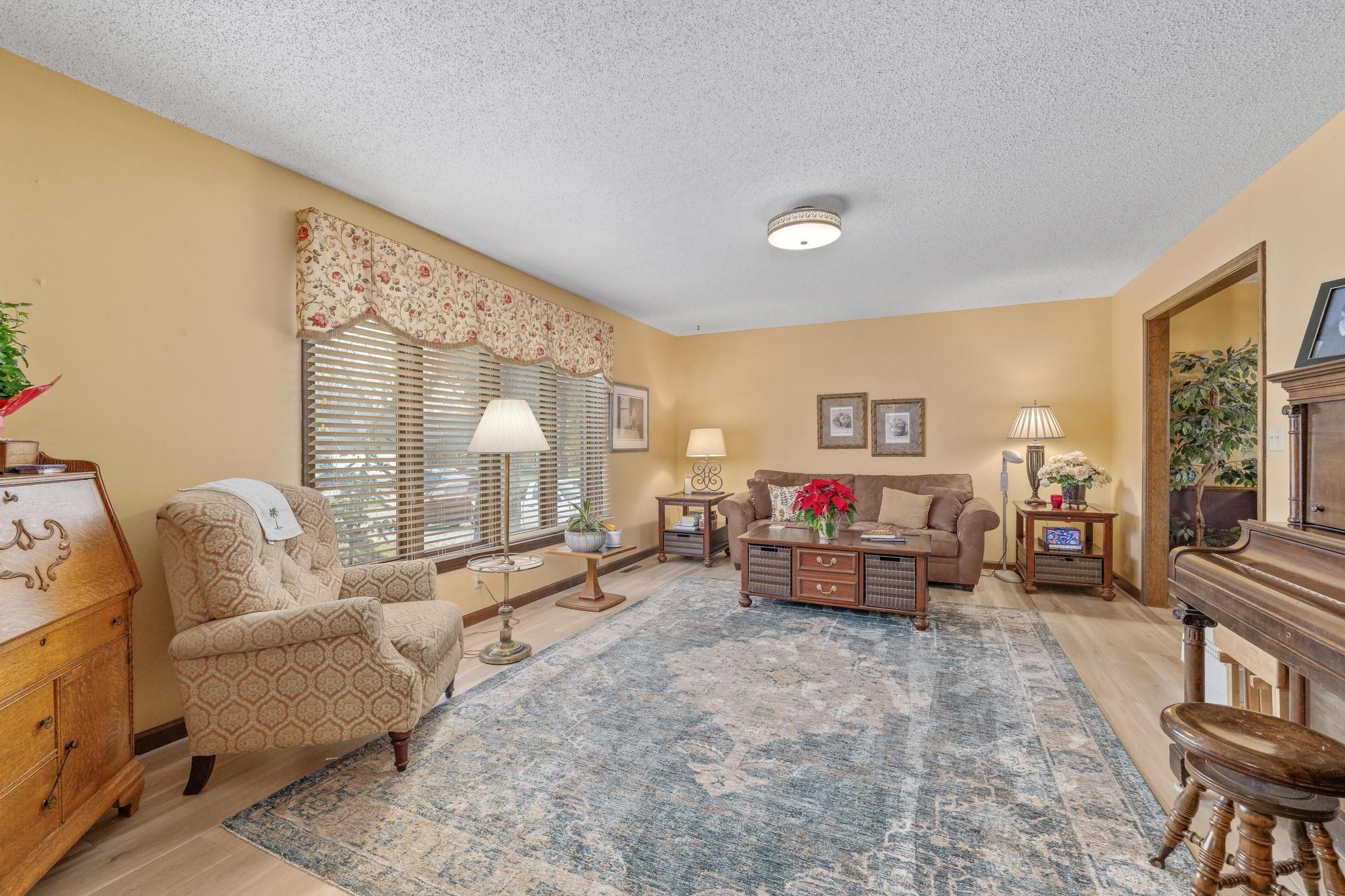 1312 E Pine Tree Road Derby KS 67037