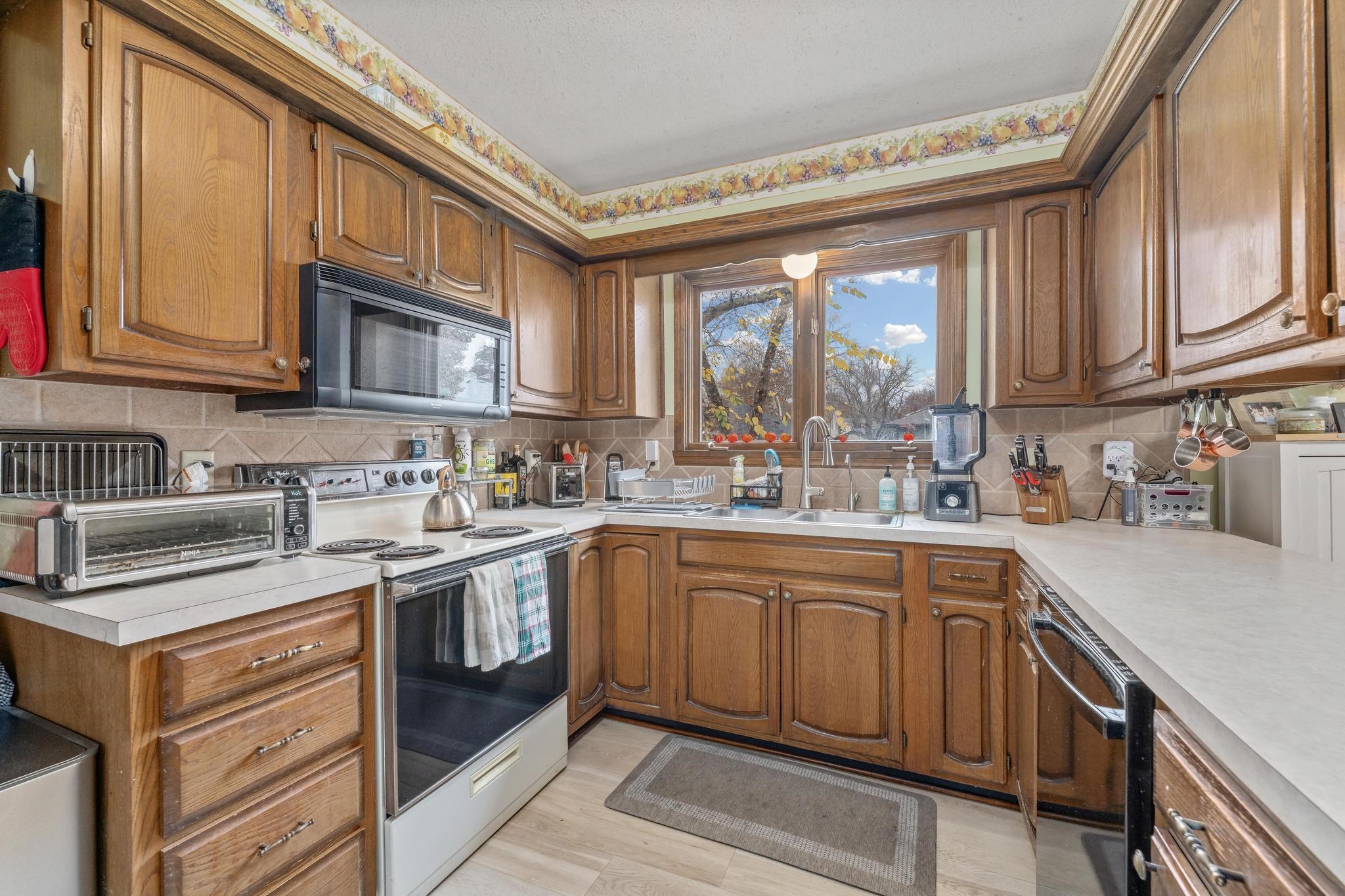 1312 E Pine Tree Road Derby KS 67037