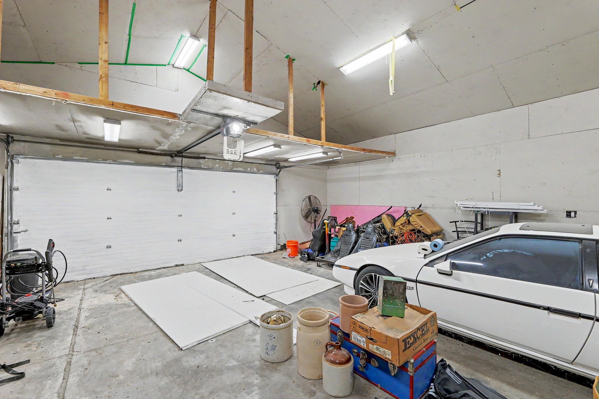 4930 E Pine Wichita KS 67208