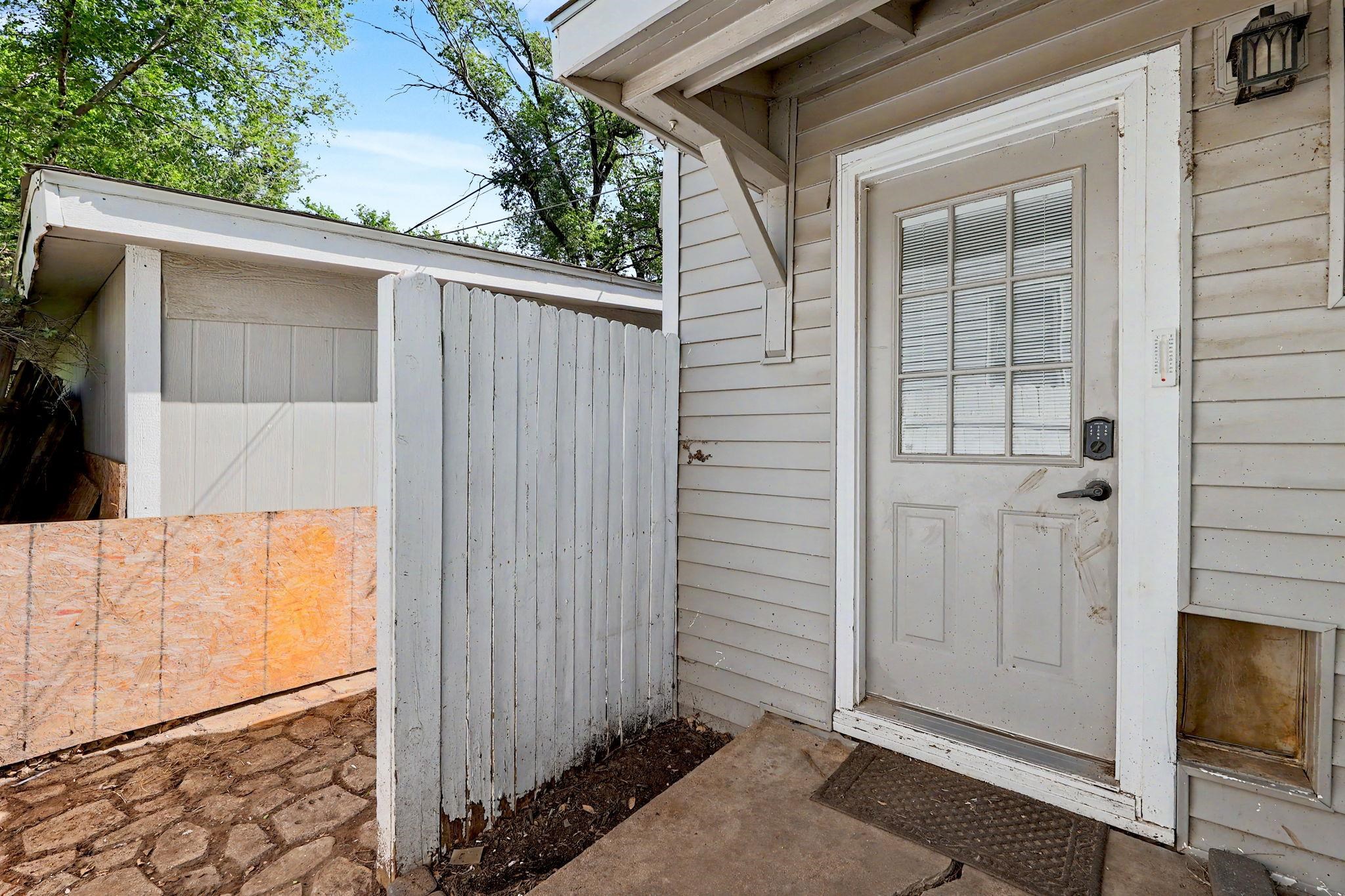 4930 E Pine Wichita KS 67208