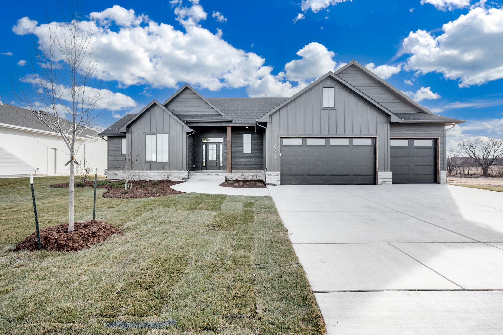 9643 W Kollmeyer Street Maize KS 67101