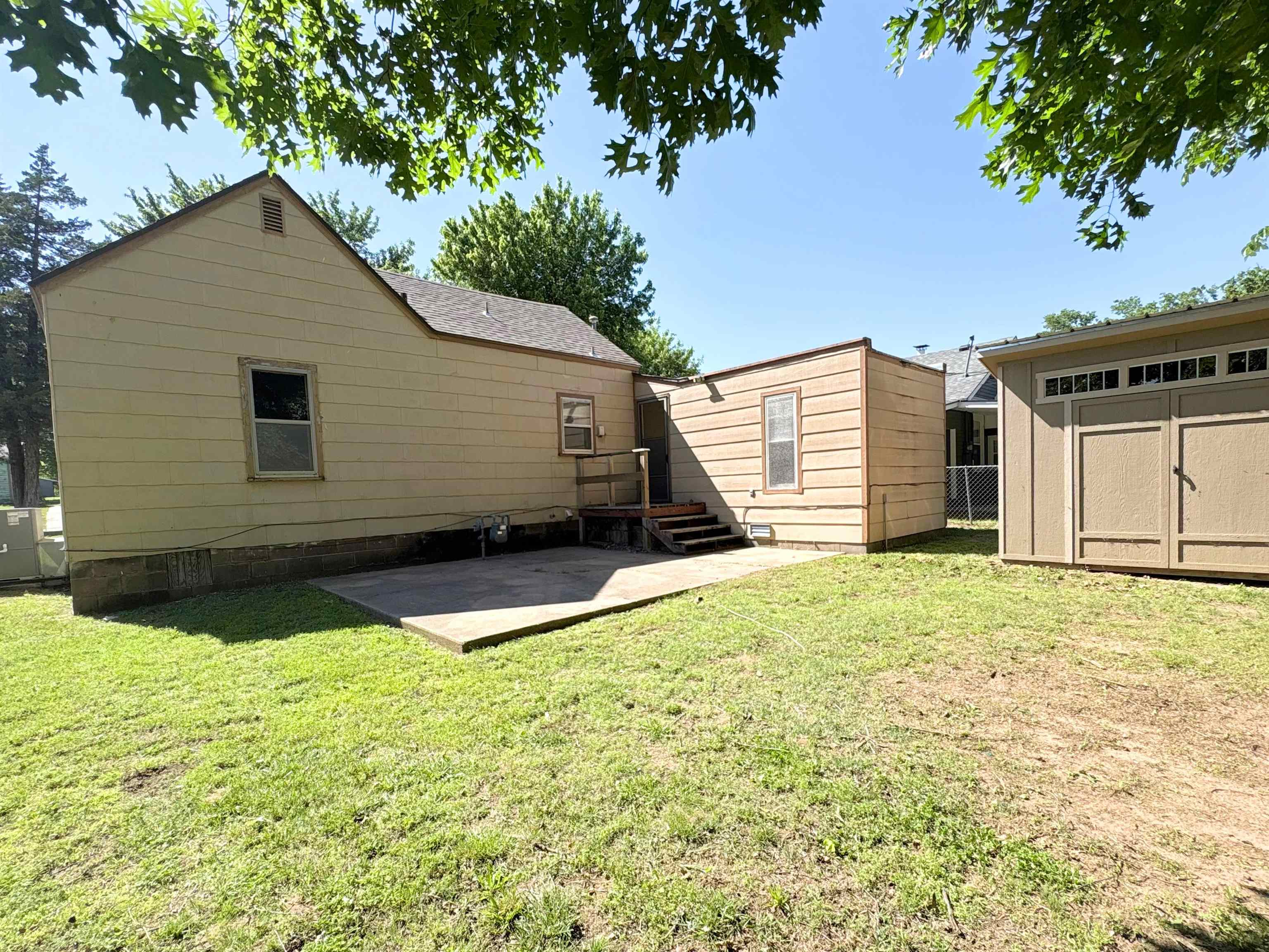 1316 N 9 Th Arkansas City KS 67005