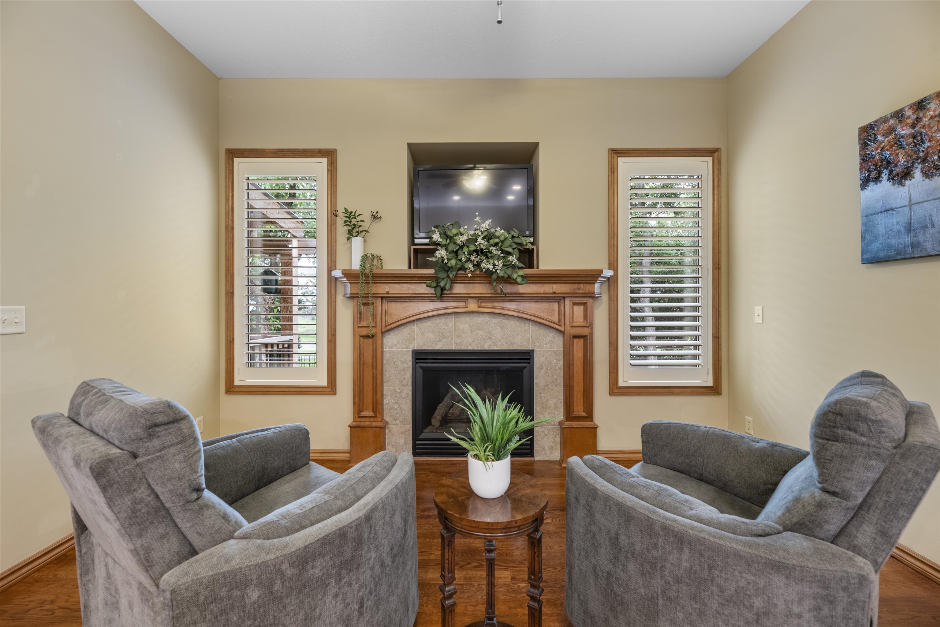 2405 N Peckham Court Wichita KS 67228