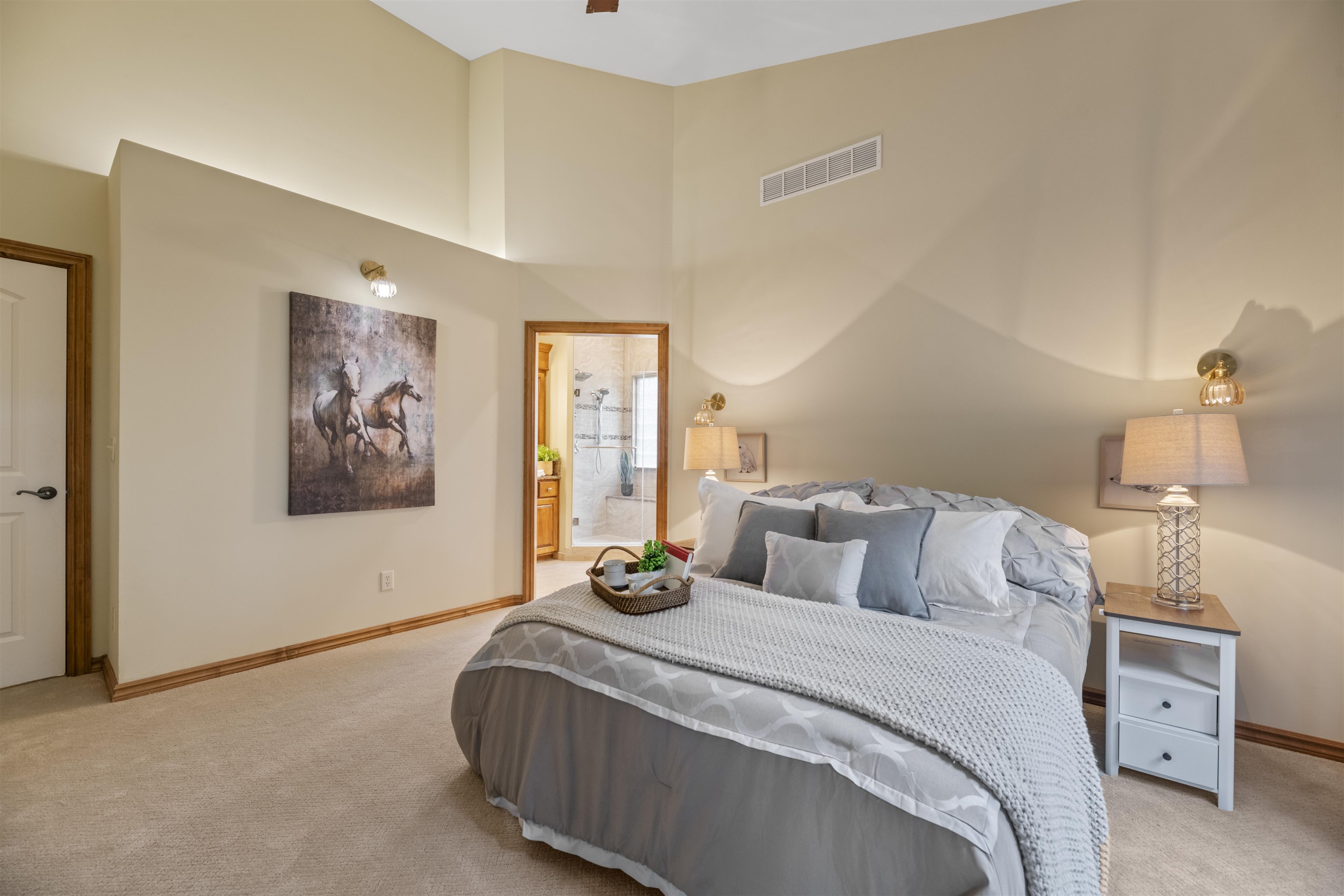 2405 N Peckham Court Wichita KS 67228