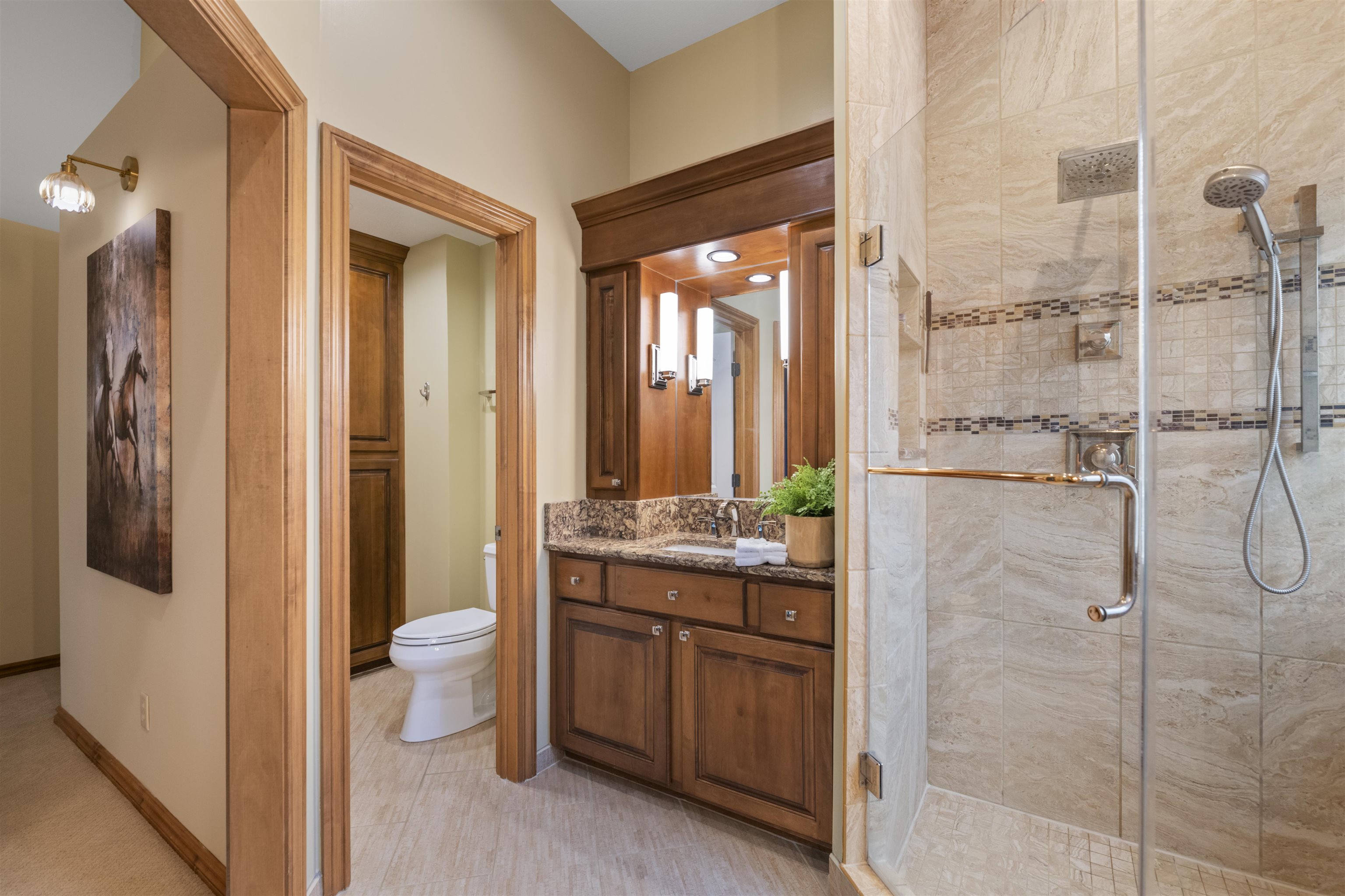 2405 N Peckham Court Wichita KS 67228