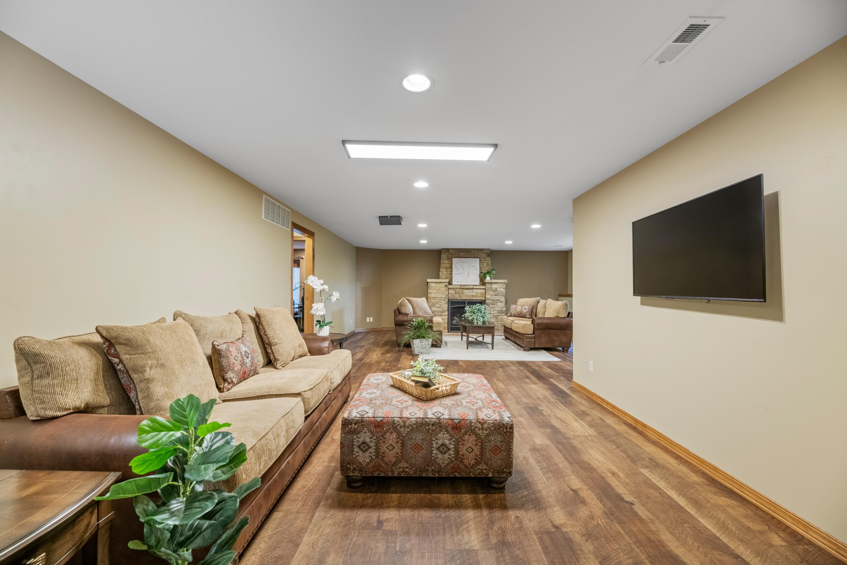 2405 N Peckham Court Wichita KS 67228