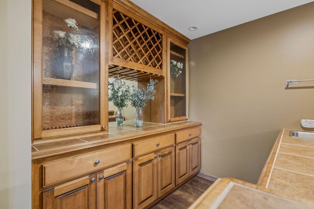 2405 N Peckham Court Wichita KS 67228