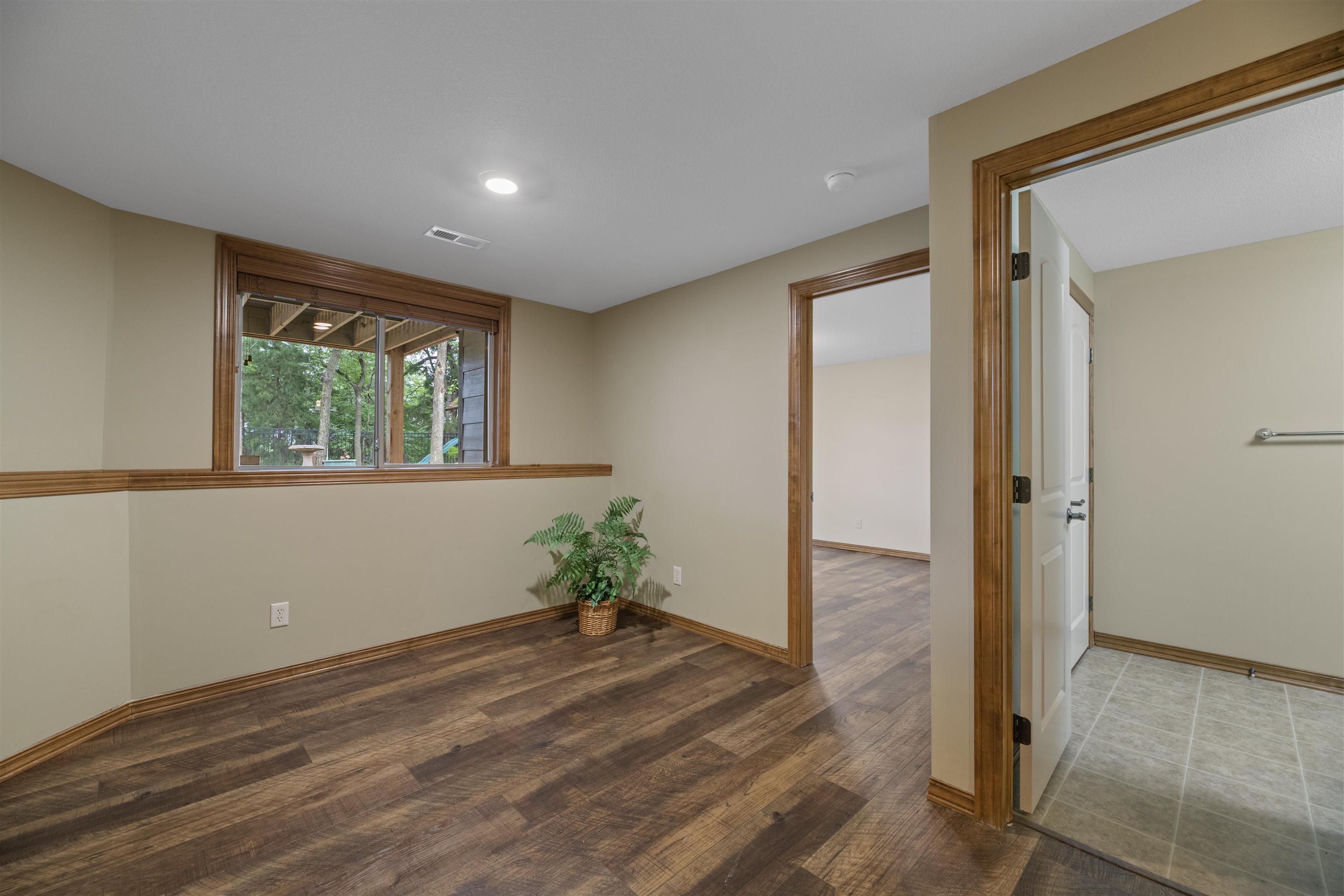 2405 N Peckham Court Wichita KS 67228