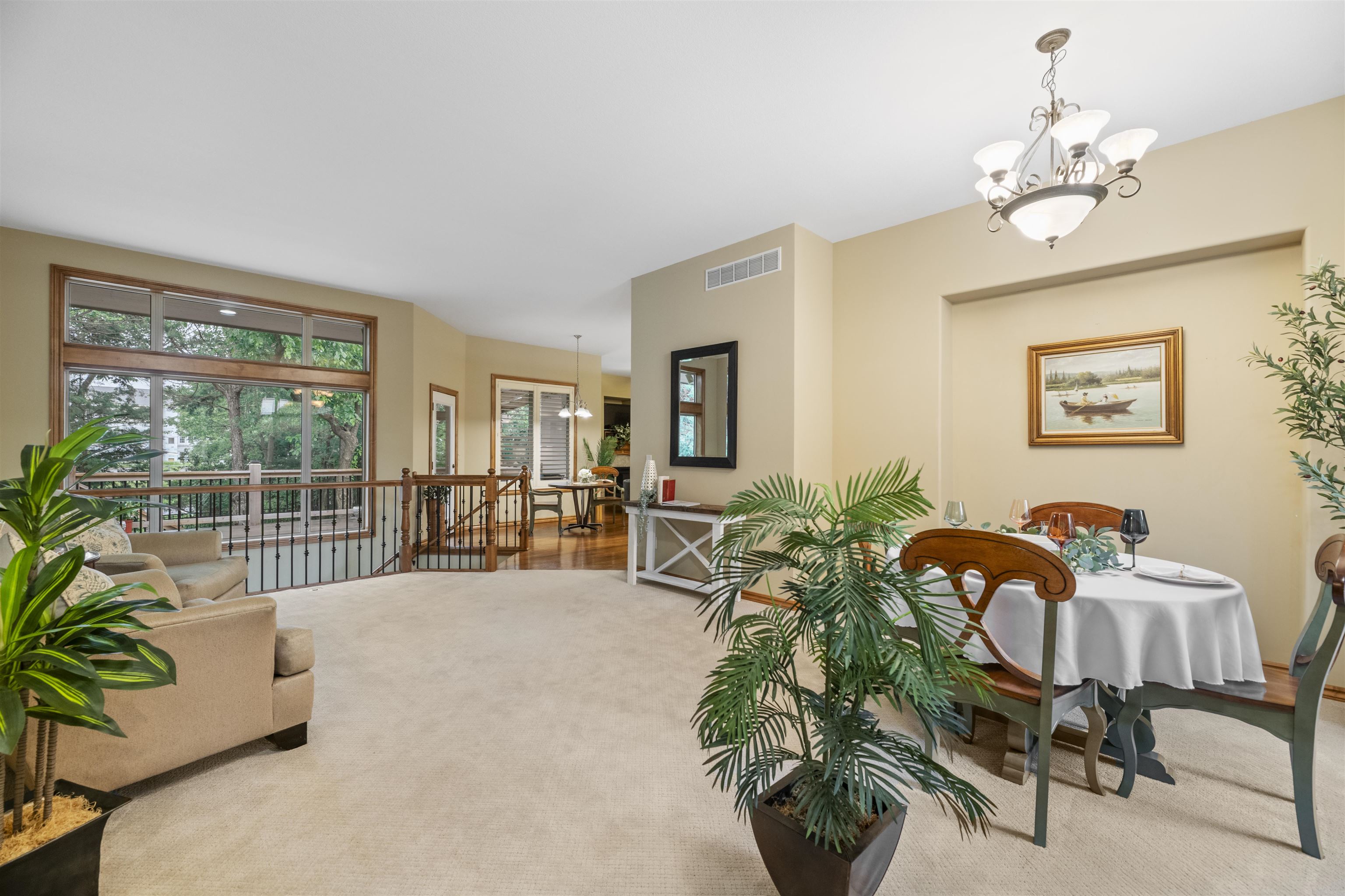 2405 N Peckham Court Wichita KS 67228