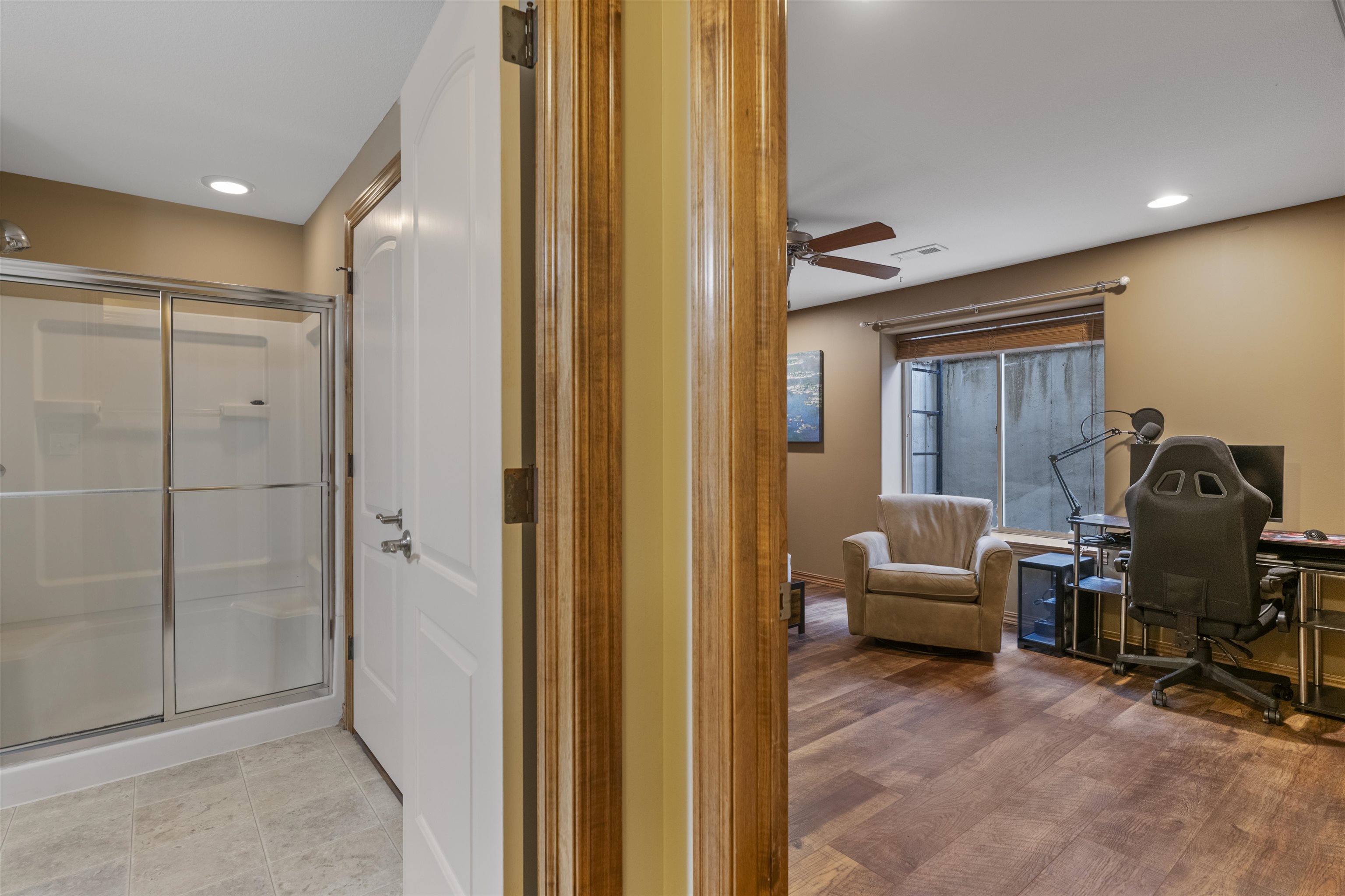 2405 N Peckham Court Wichita KS 67228