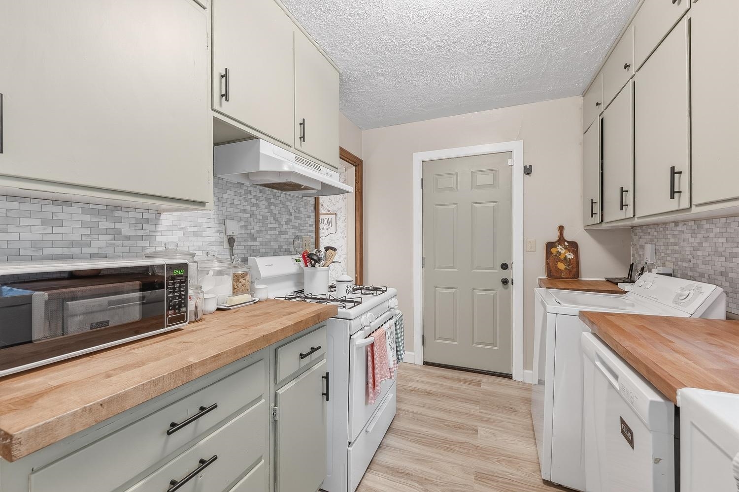 712 E 17th Winfield KS 67156