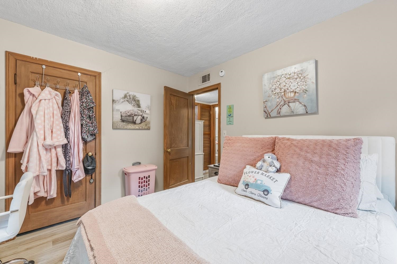 712 E 17th Winfield KS 67156