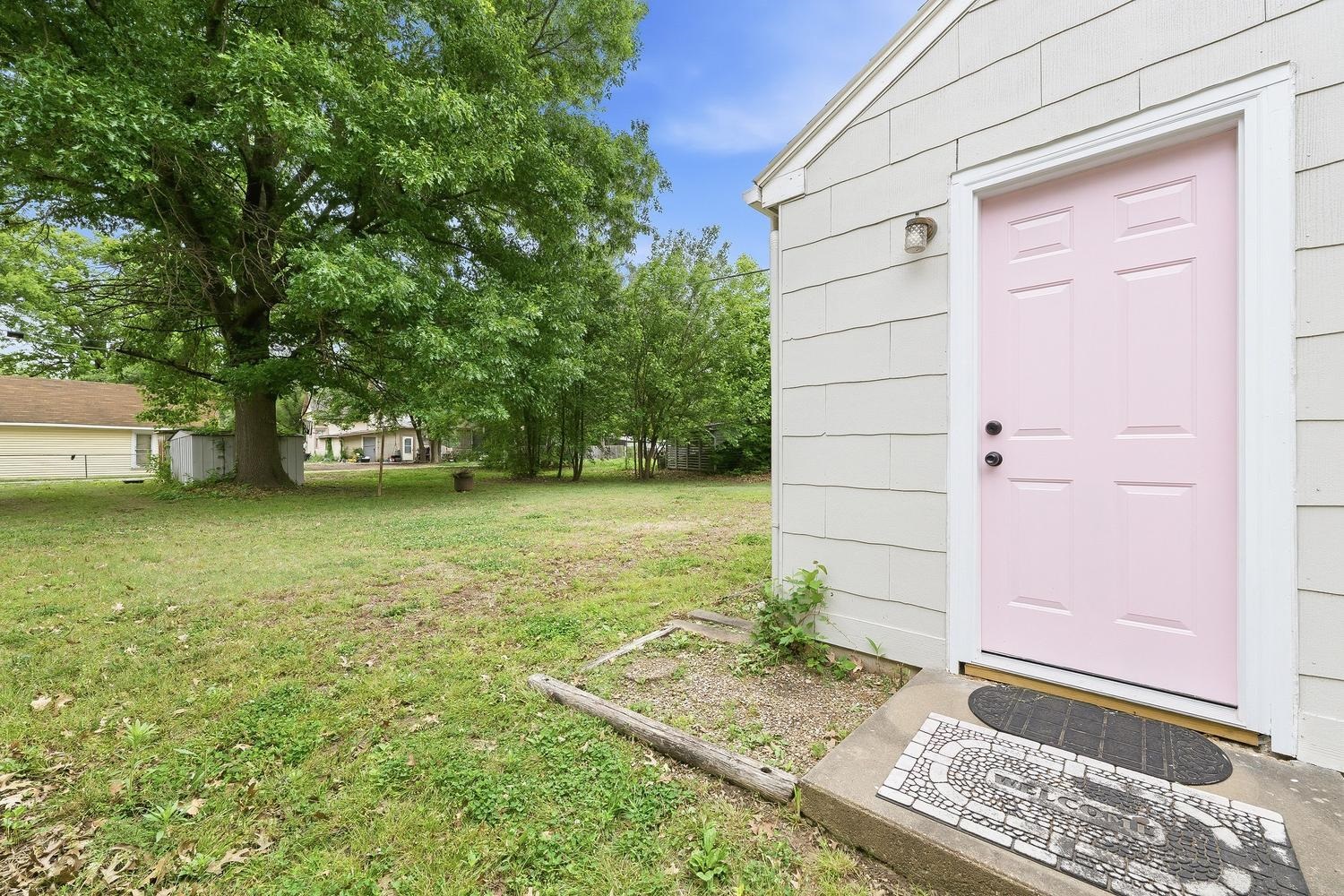 712 E 17th Winfield KS 67156