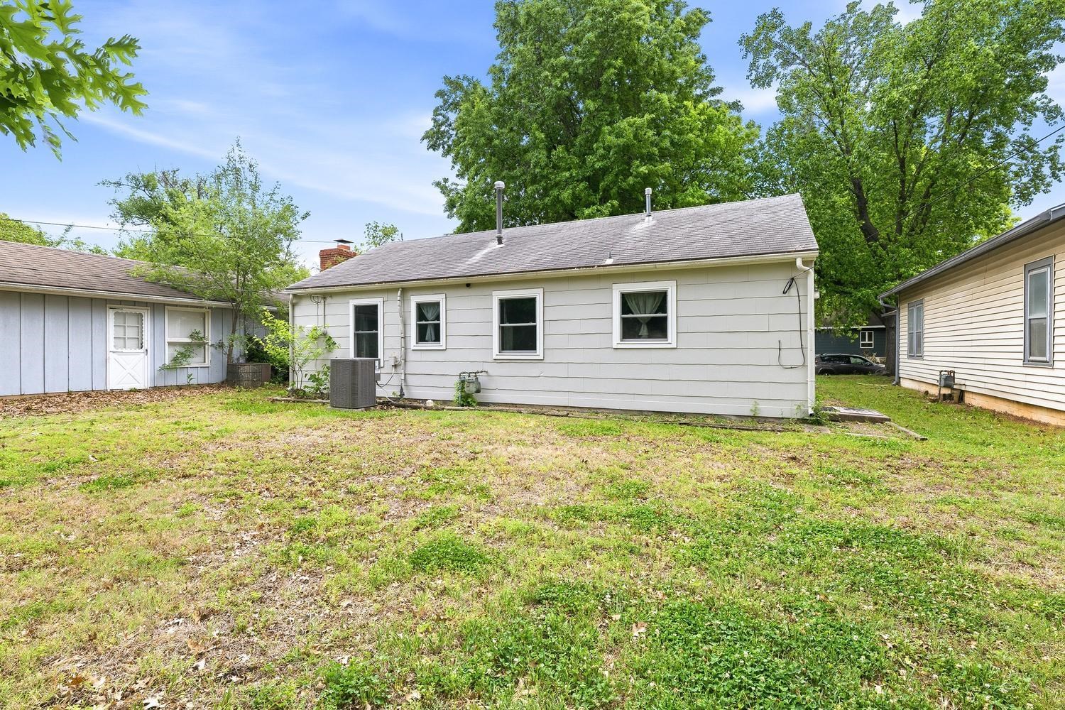 712 E 17th Winfield KS 67156