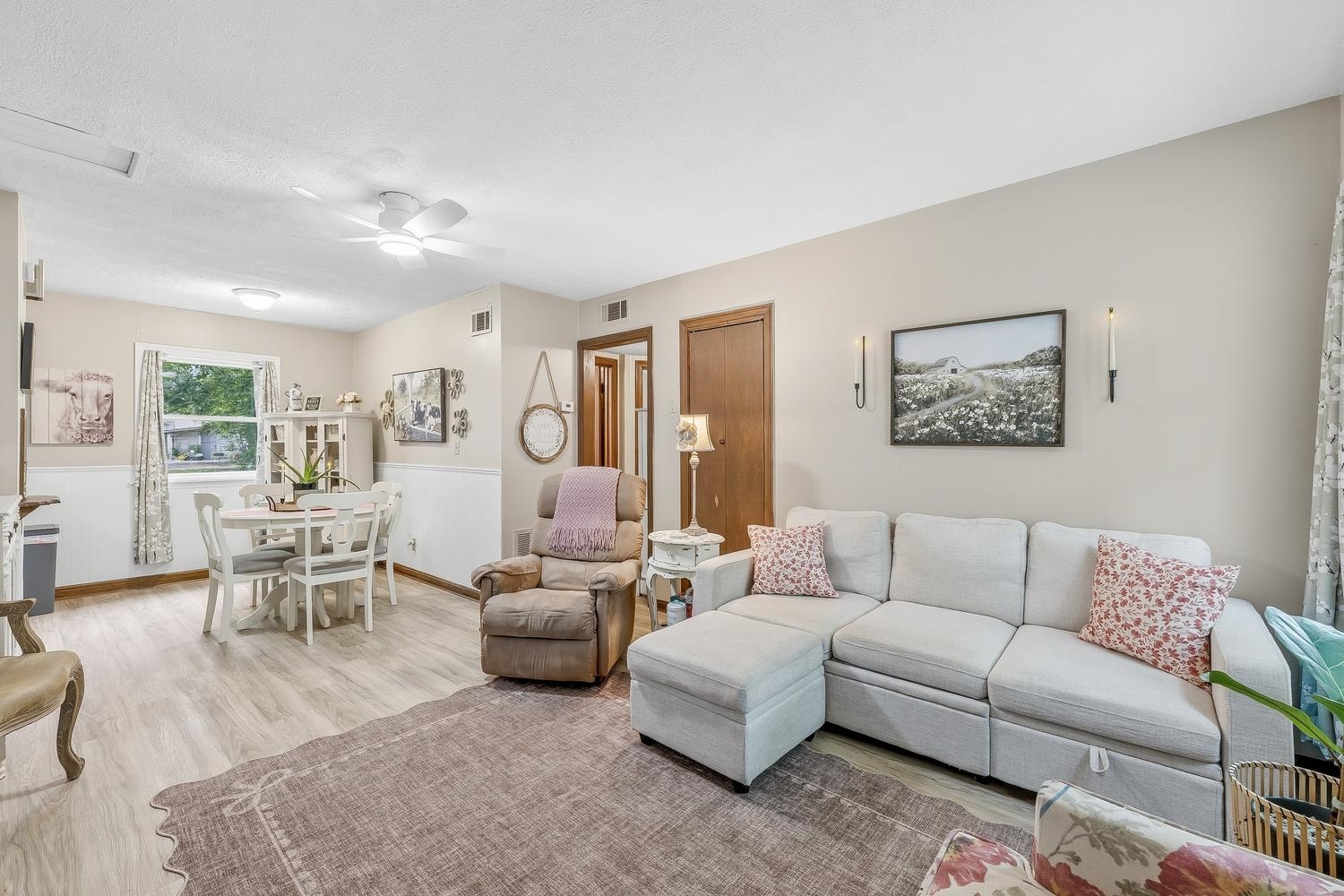 712 E 17th Winfield KS 67156