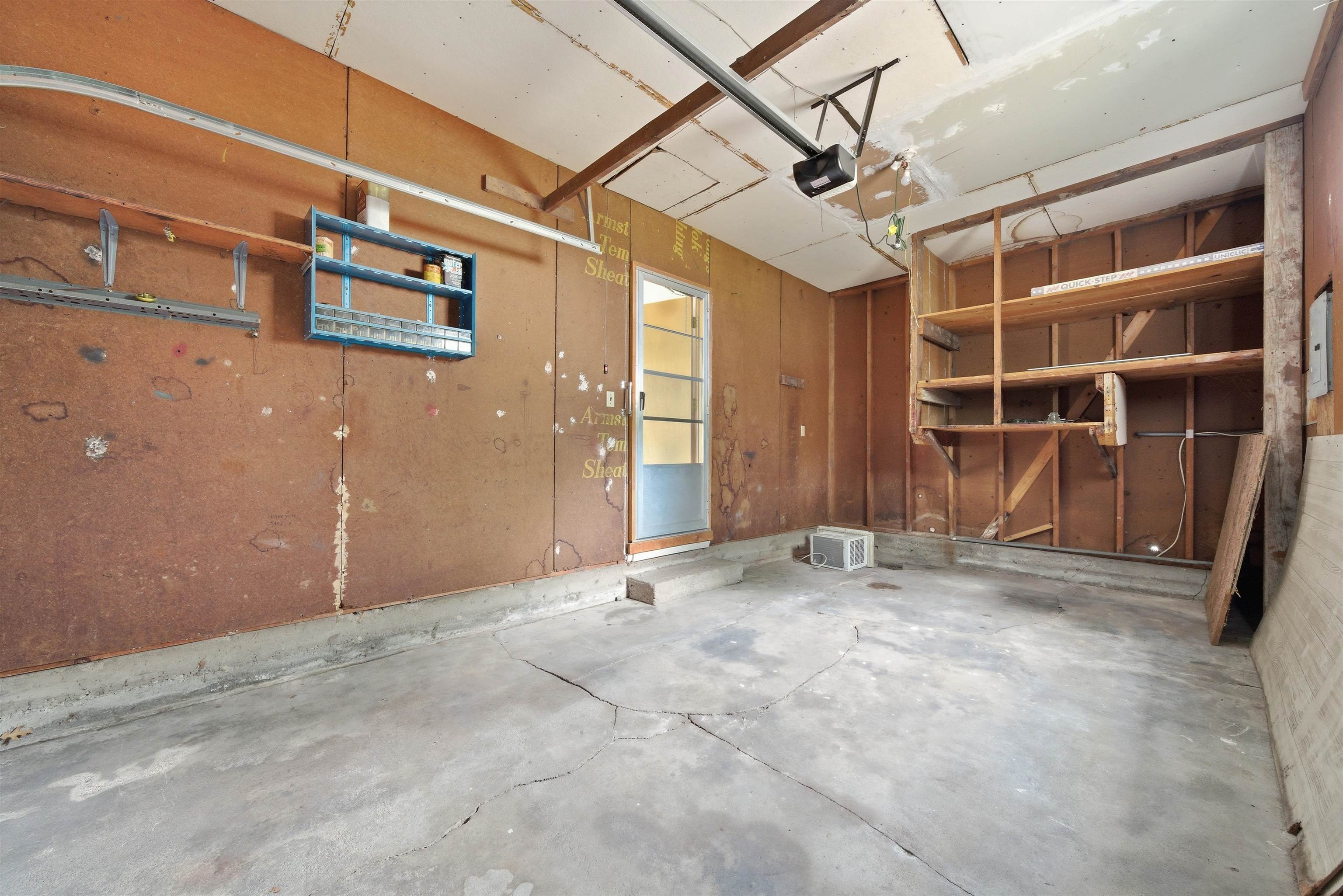 2504 E Clover Lane Wichita KS 67216