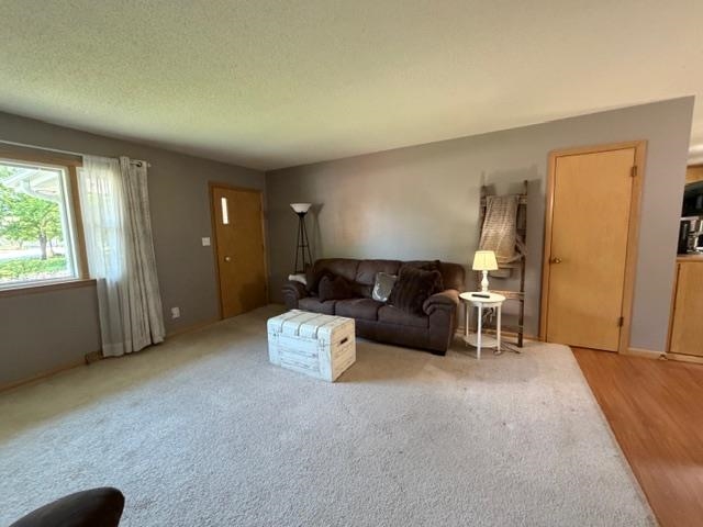 112 Willow Lane Hesston KS 67062