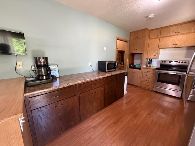 112 Willow Lane Hesston KS 67062