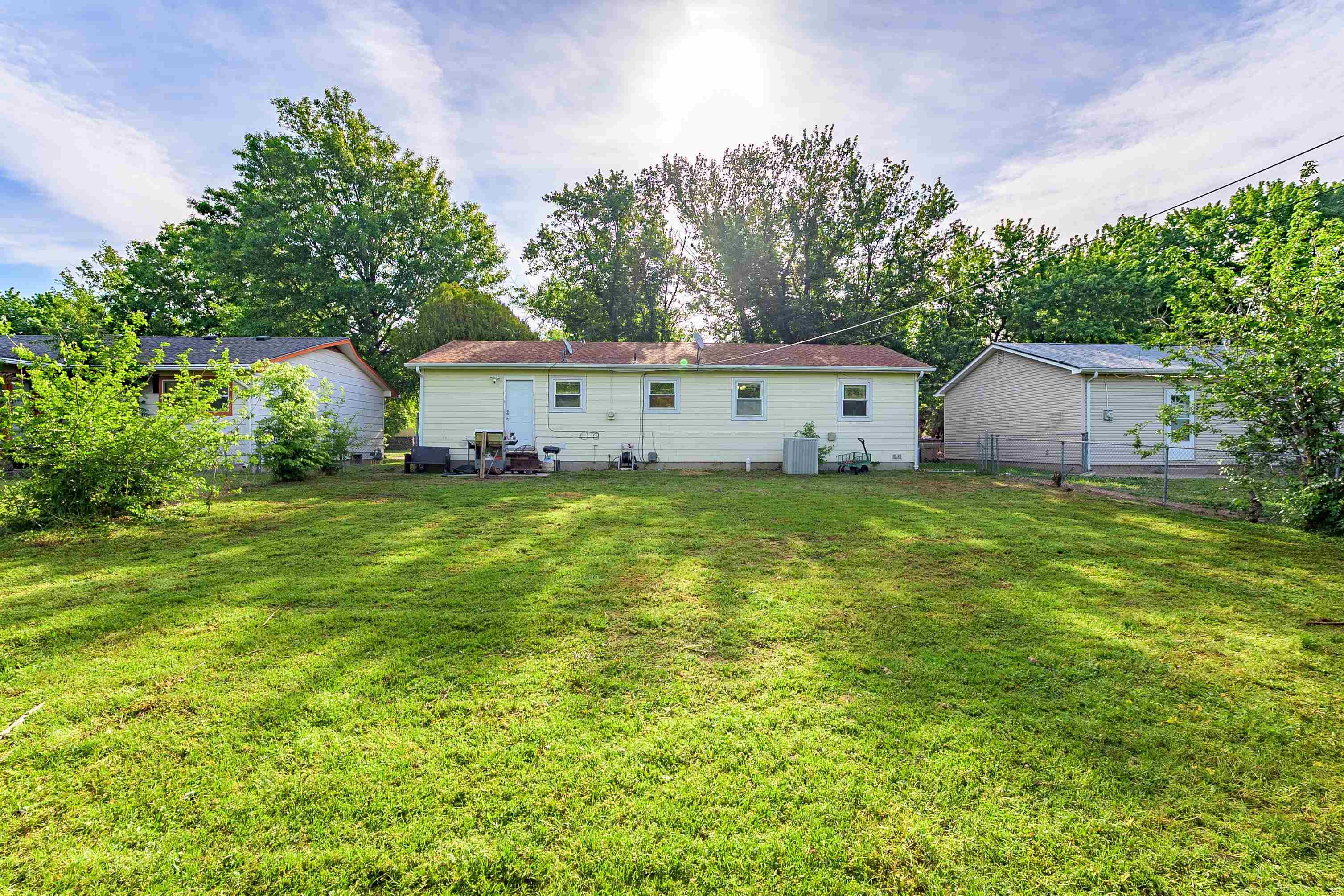 6373 N Tarrytown Street Park City KS 67219