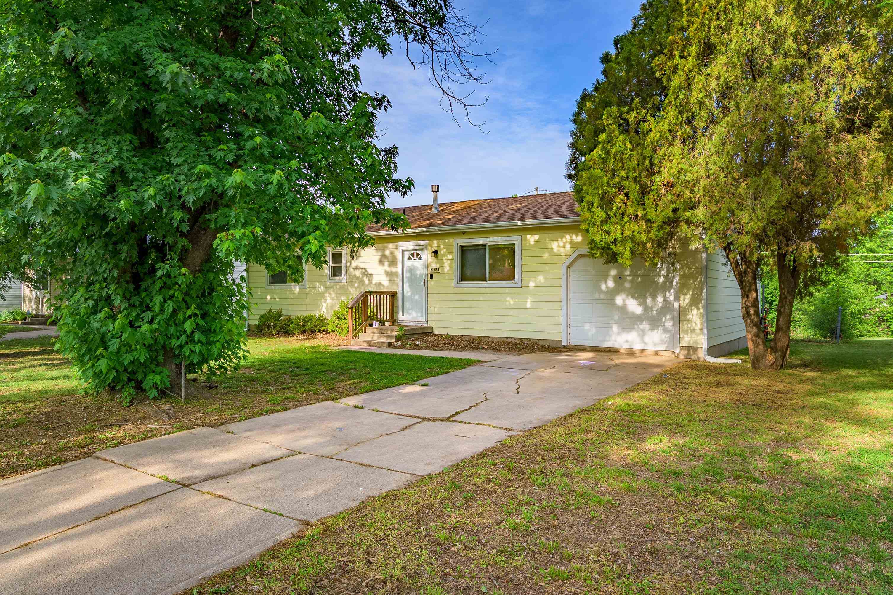 6373 N Tarrytown Street Park City KS 67219