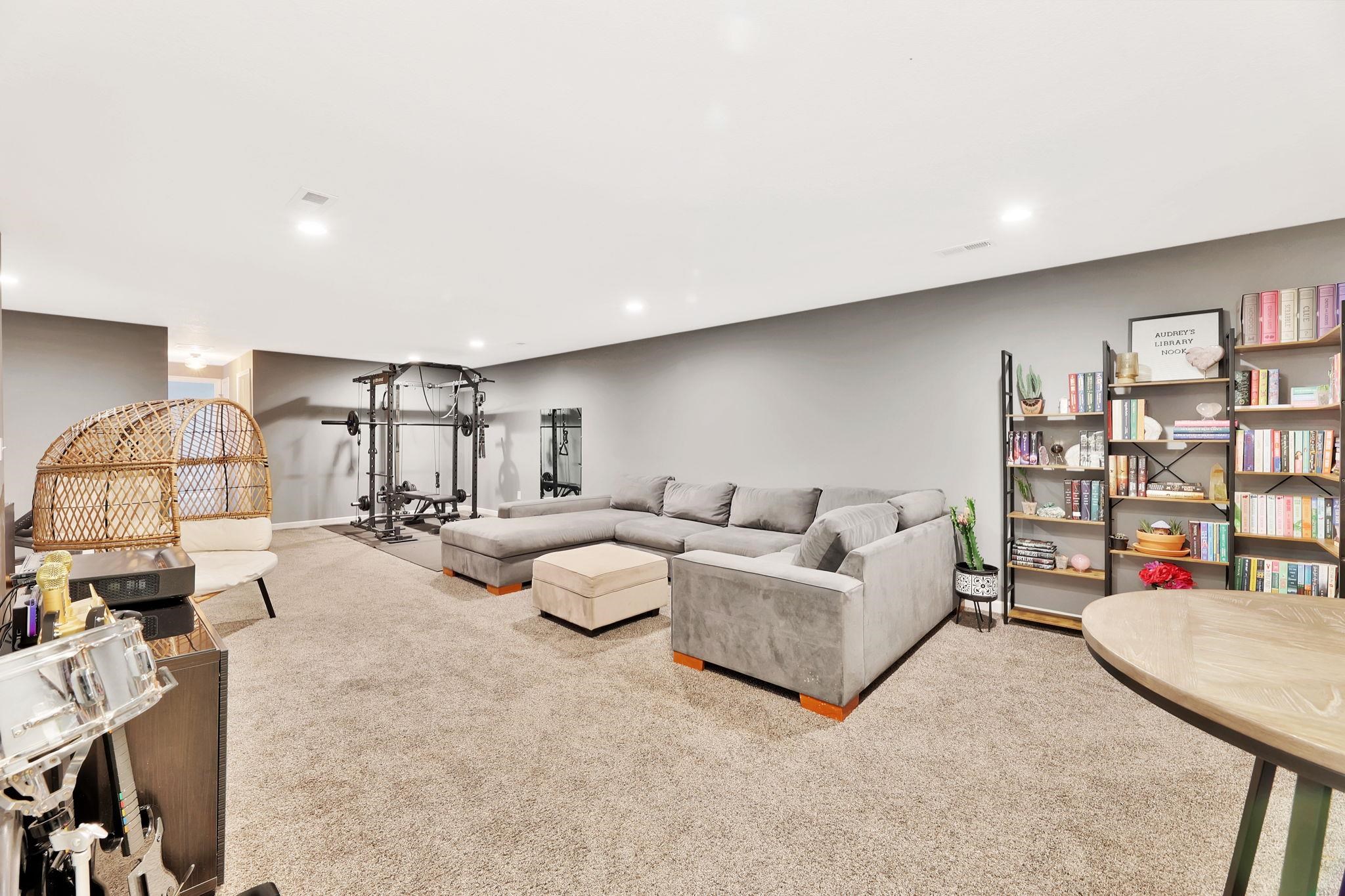 2025 E Clover Court Andover KS 67002