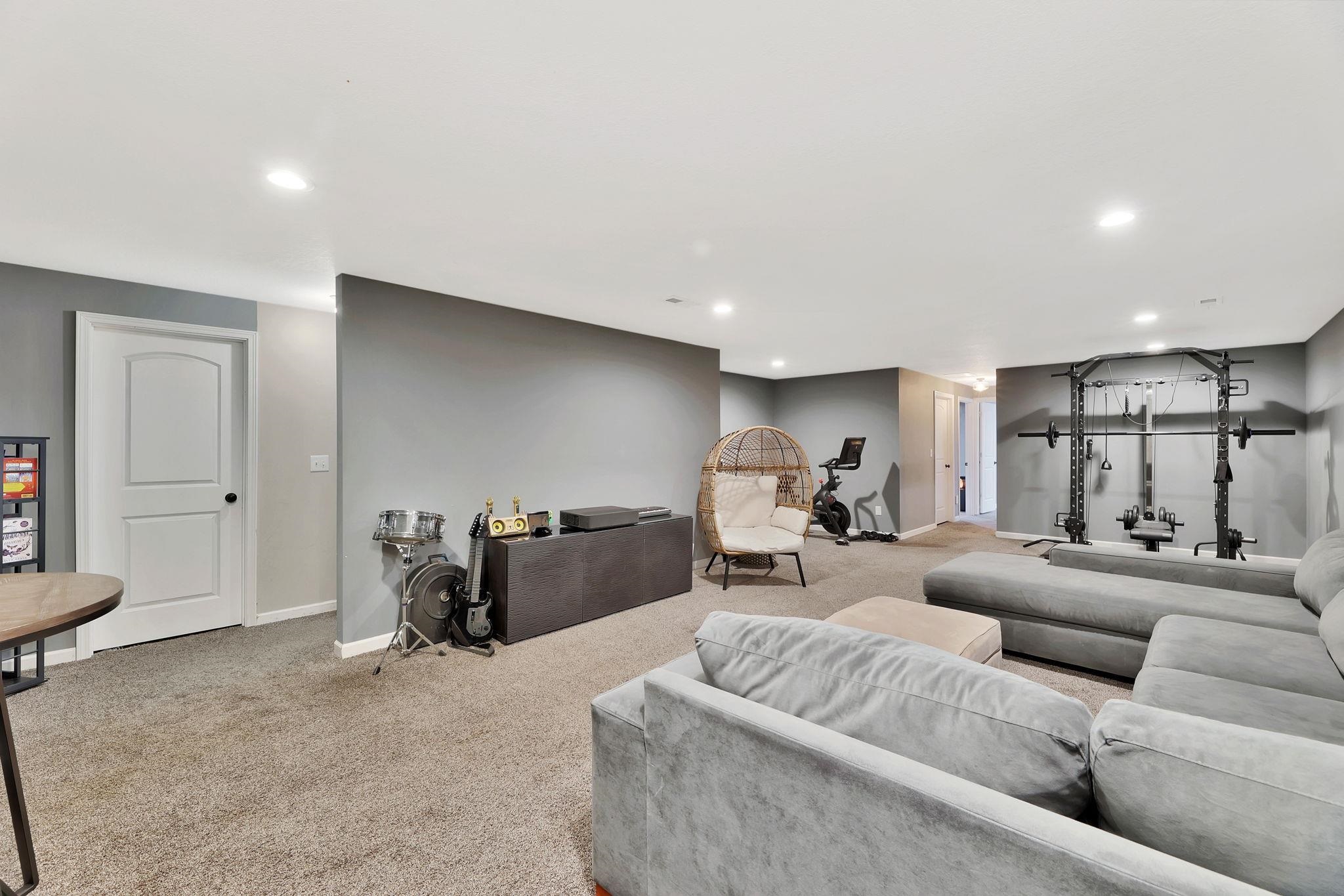 2025 E Clover Court Andover KS 67002