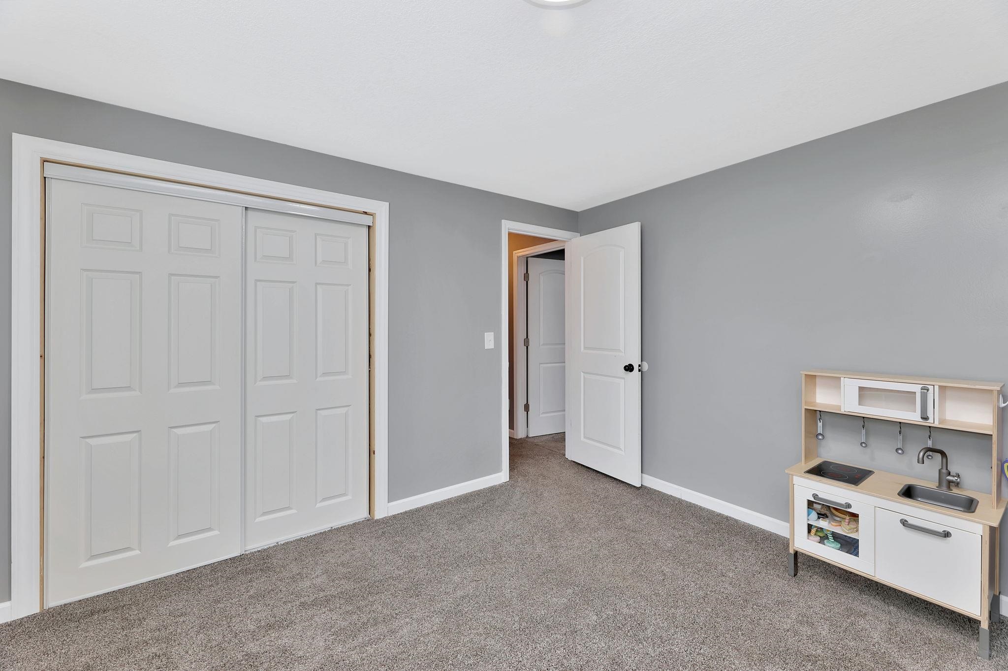 2025 E Clover Court Andover KS 67002