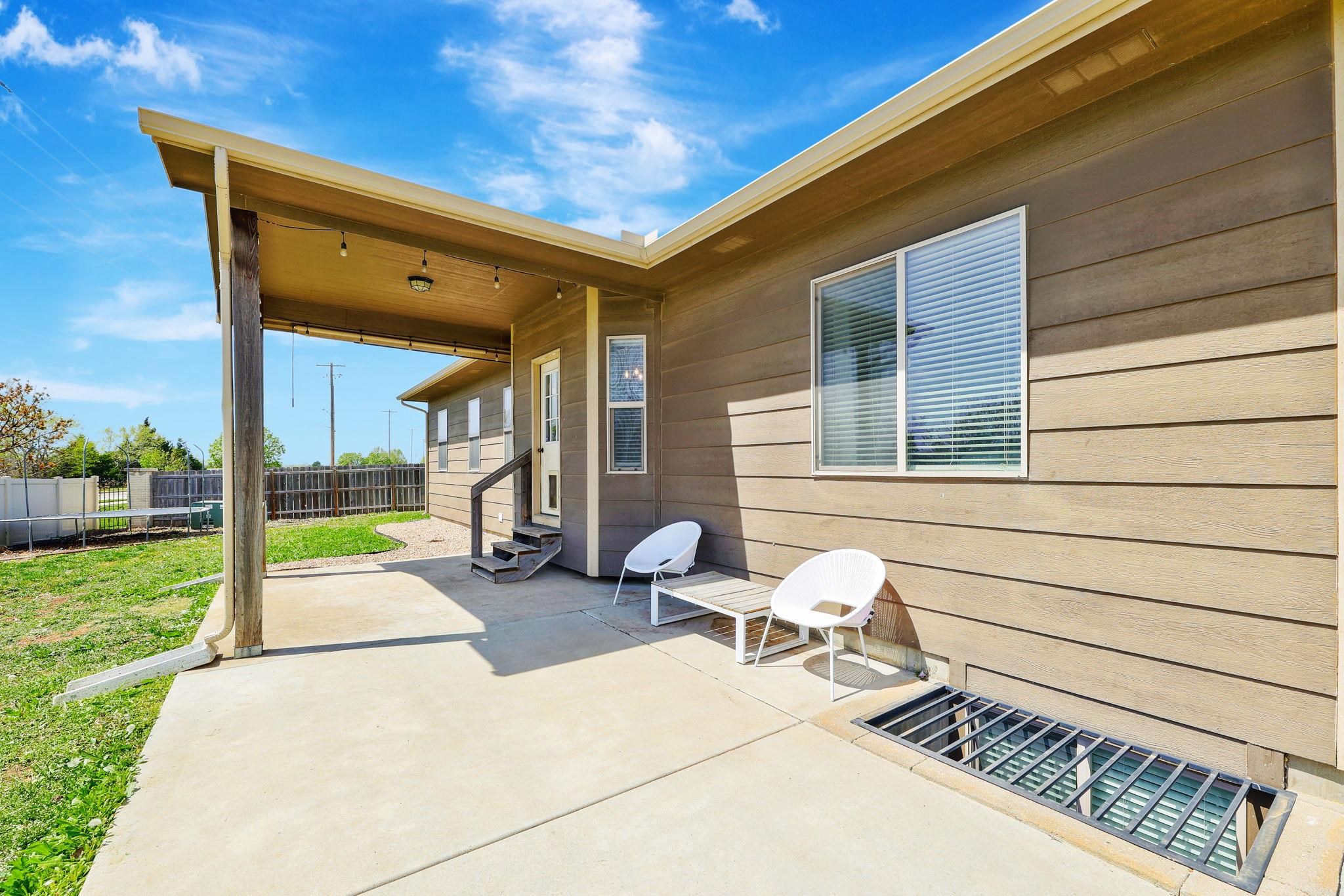 2025 E Clover Court Andover KS 67002