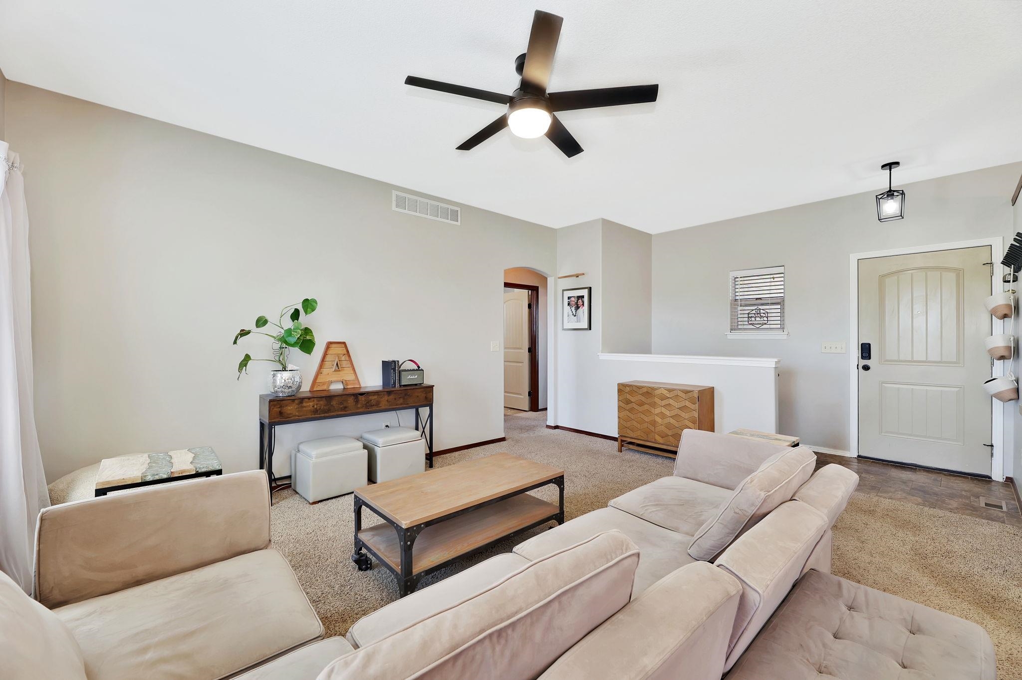 2025 E Clover Court Andover KS 67002