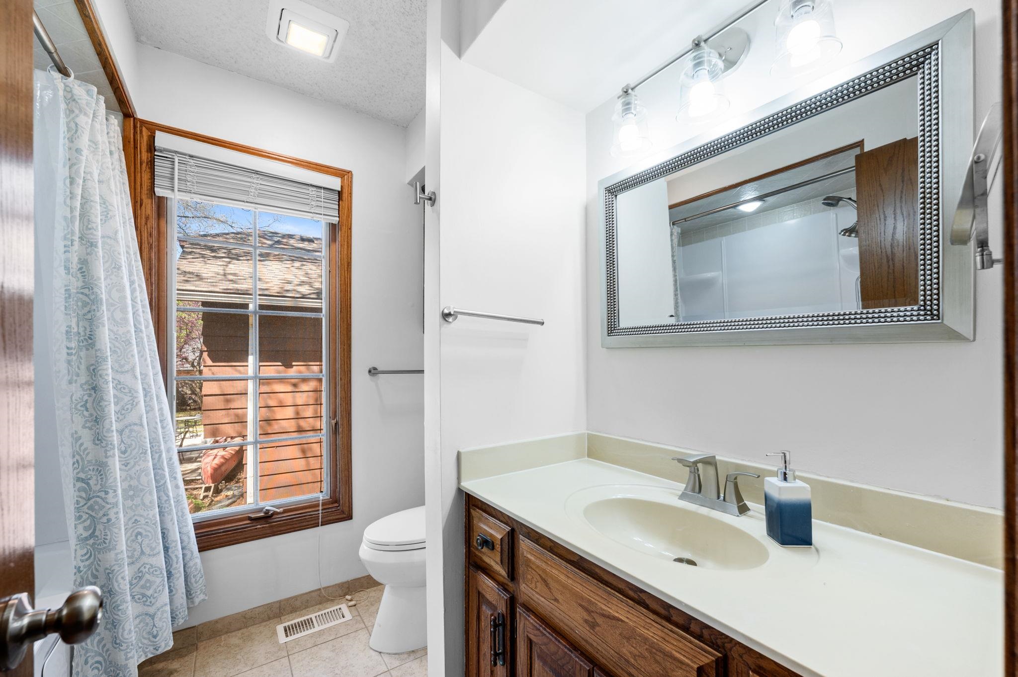 1407 E Hickory Branch Derby KS 67037