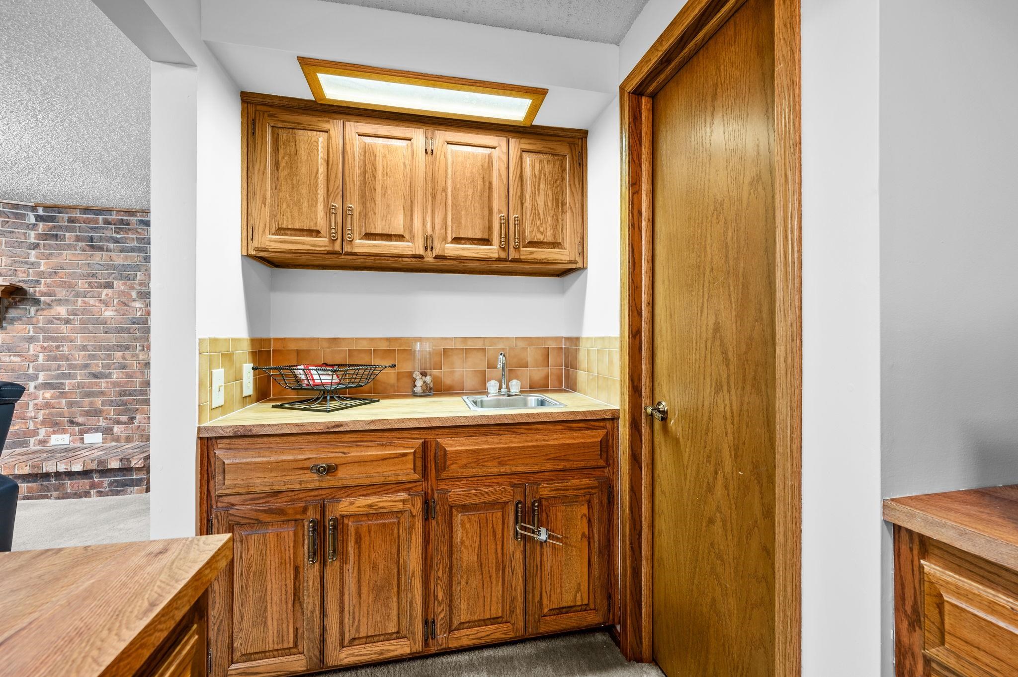 1407 E Hickory Branch Derby KS 67037