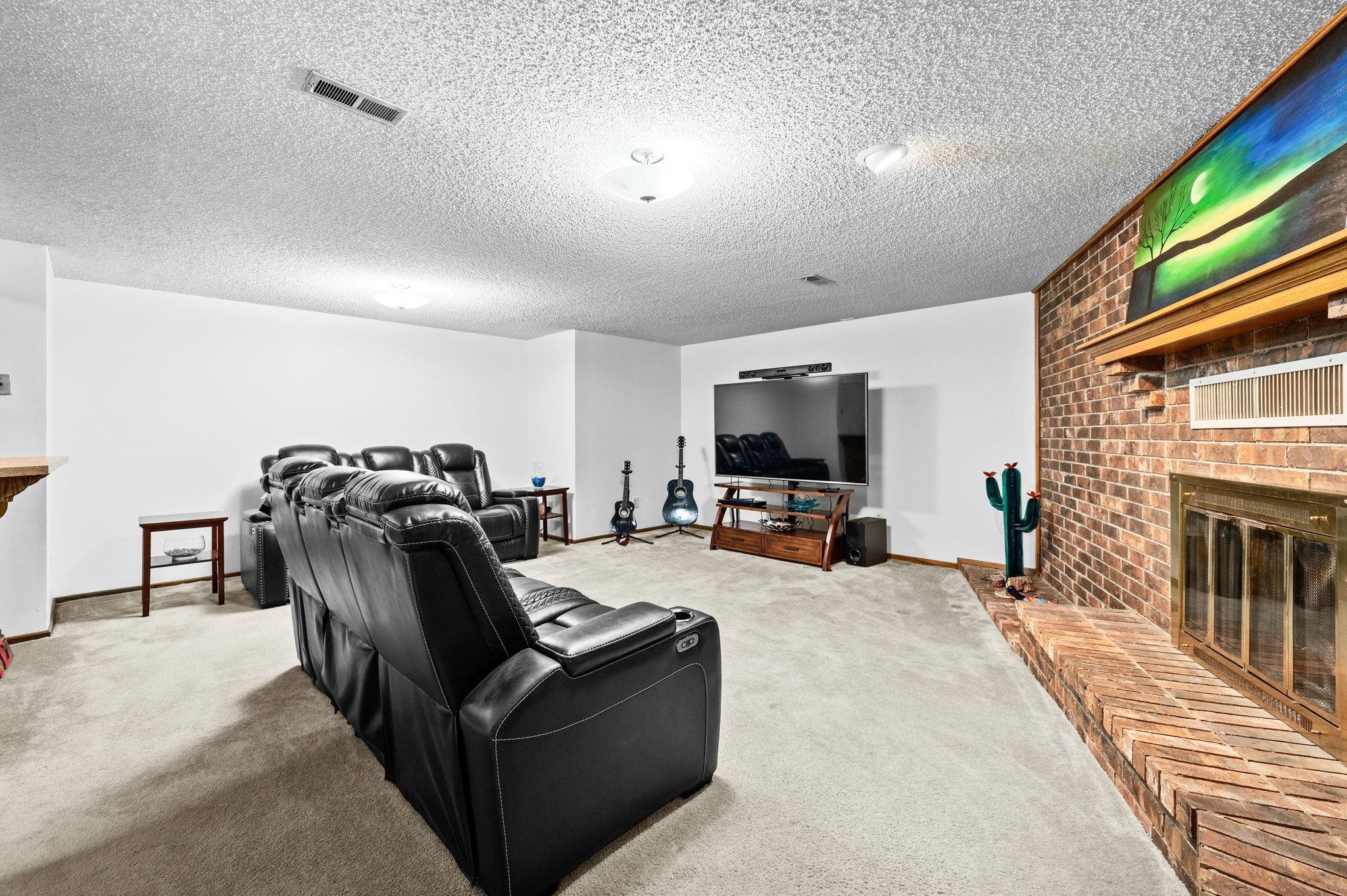 1407 E Hickory Branch Derby KS 67037