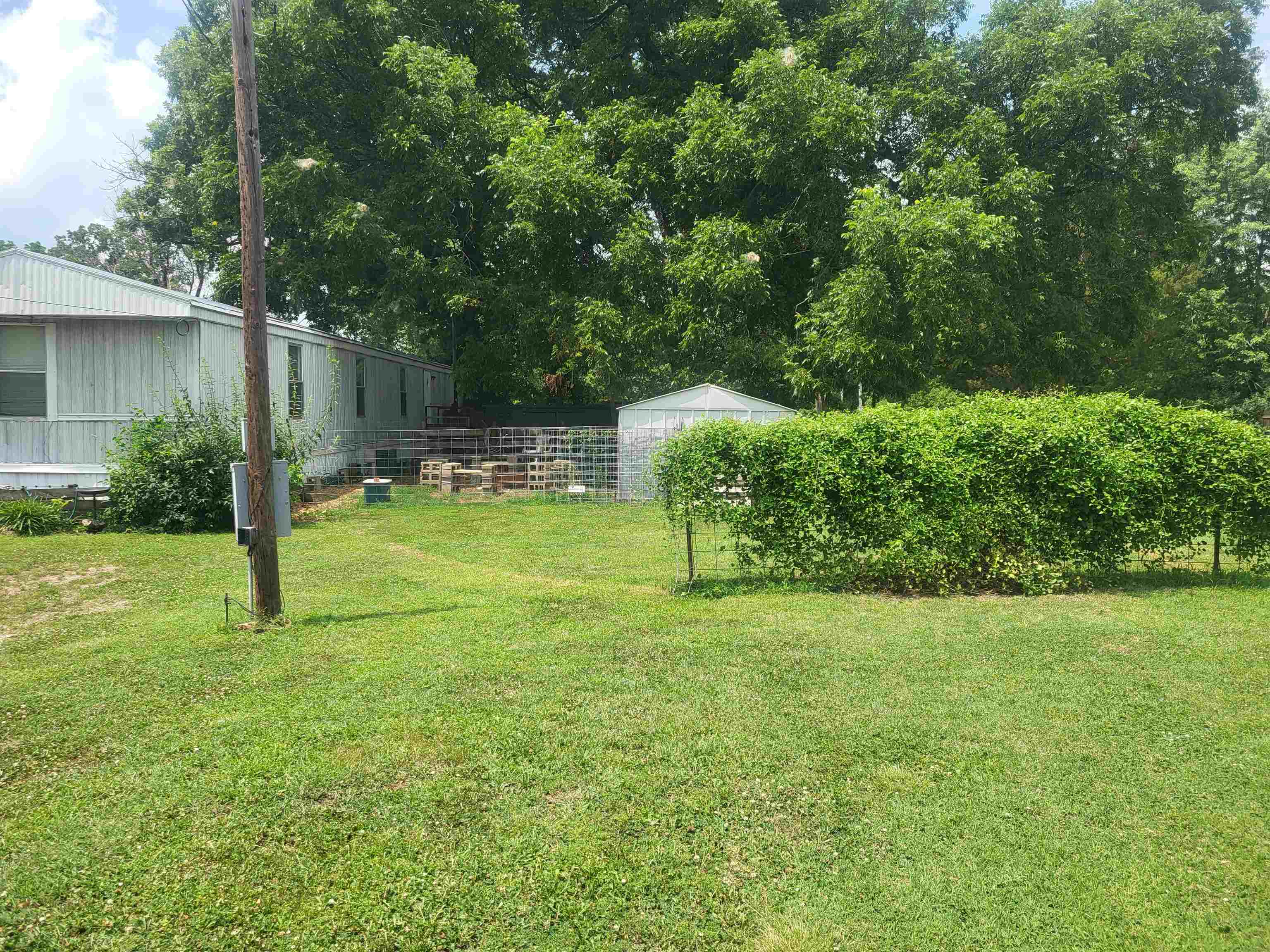 220 W 7th Street Eureka KS 67045
