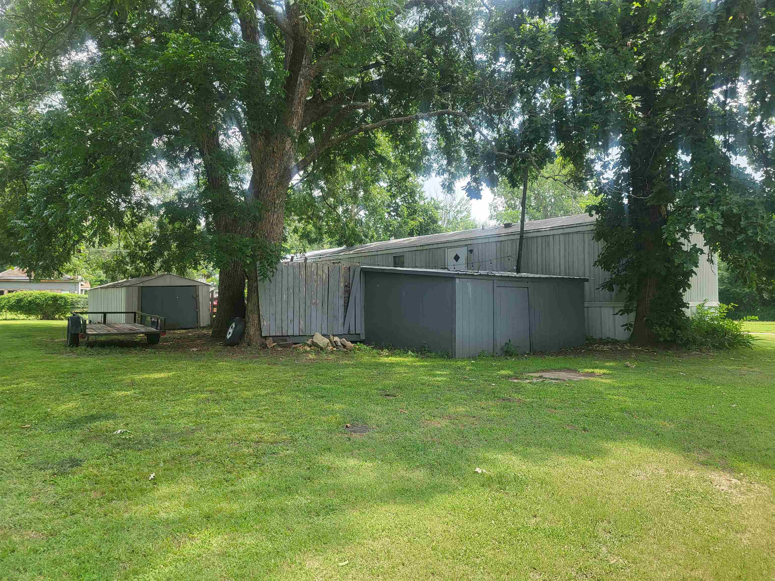 220 W 7th Street Eureka KS 67045