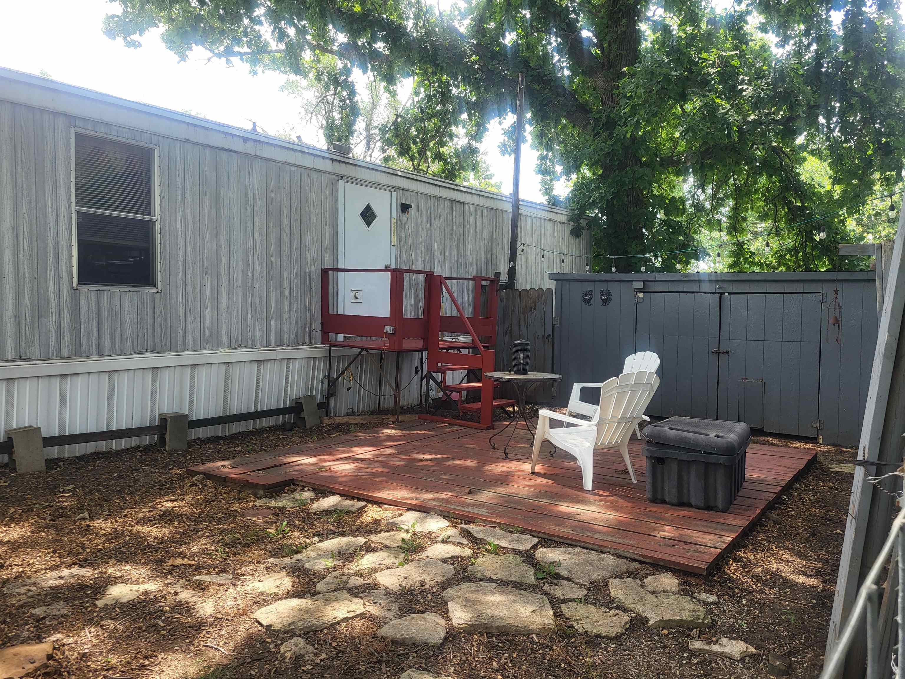 220 W 7th Street Eureka KS 67045