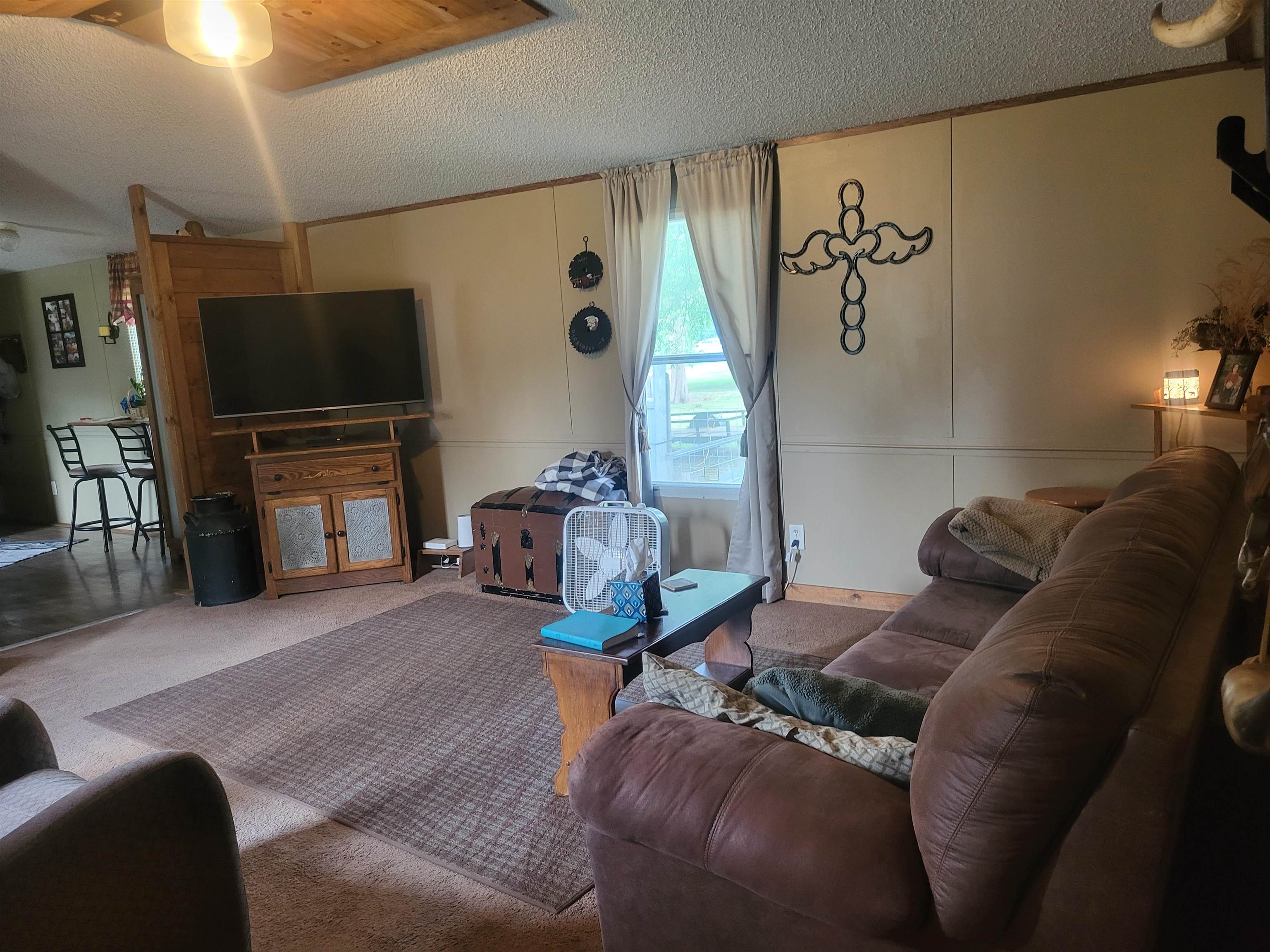 220 W 7th Street Eureka KS 67045