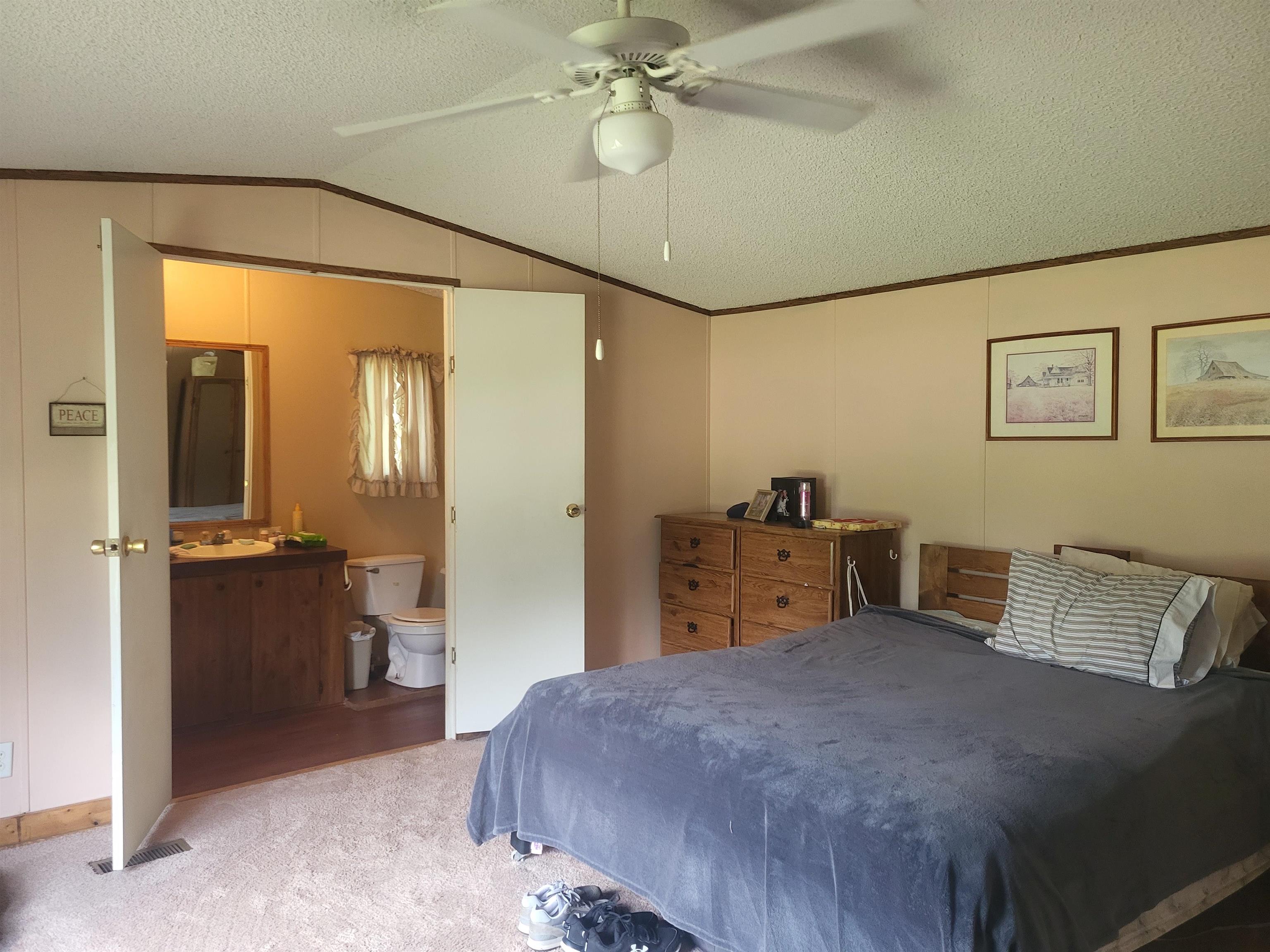 220 W 7th Street Eureka KS 67045