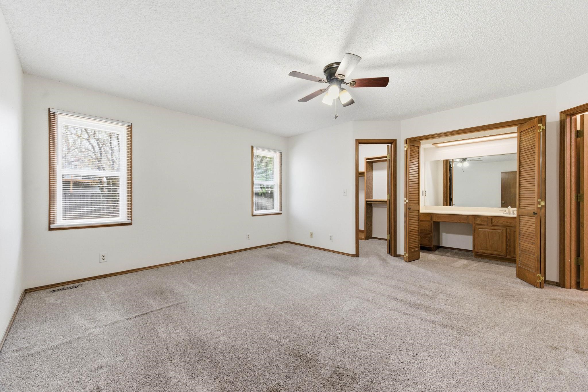 1644 N Parkdale Street Wichita KS 67212