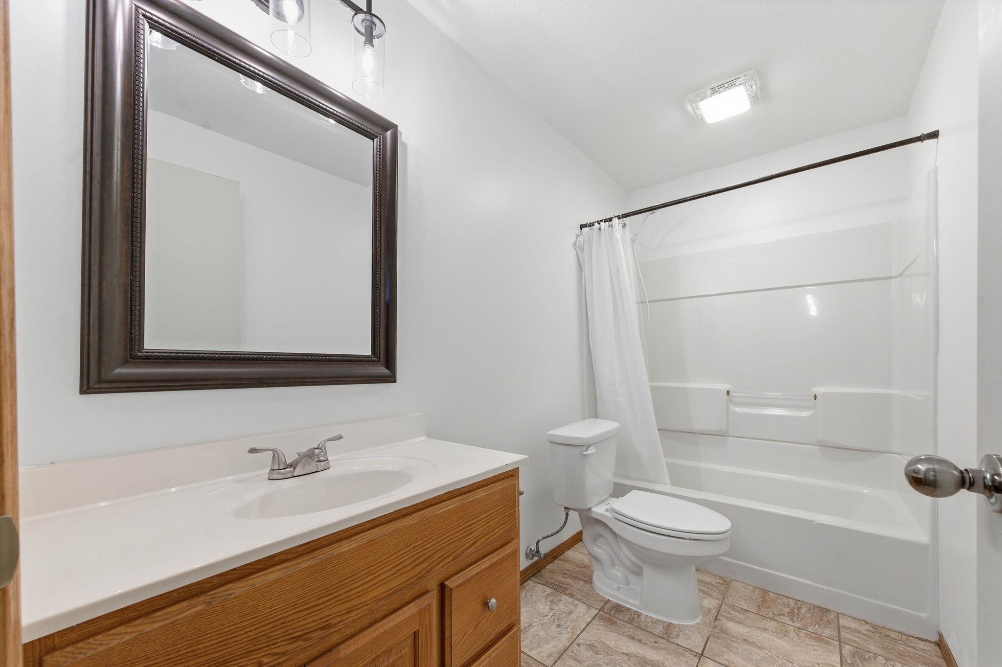 1644 N Parkdale Street Wichita KS 67212