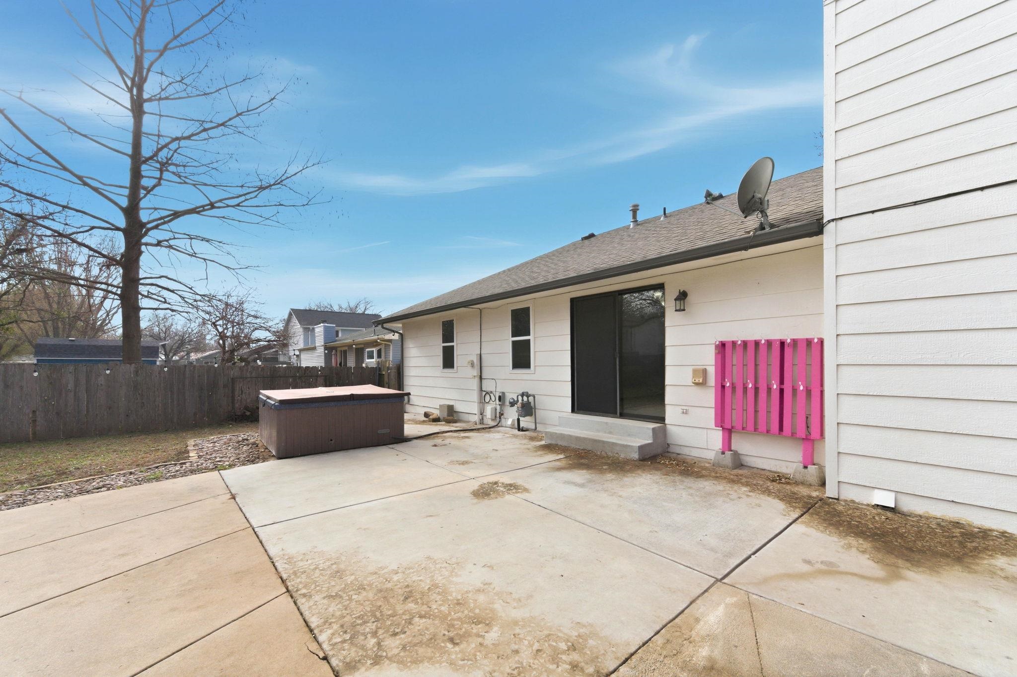 1644 N Parkdale Street Wichita KS 67212