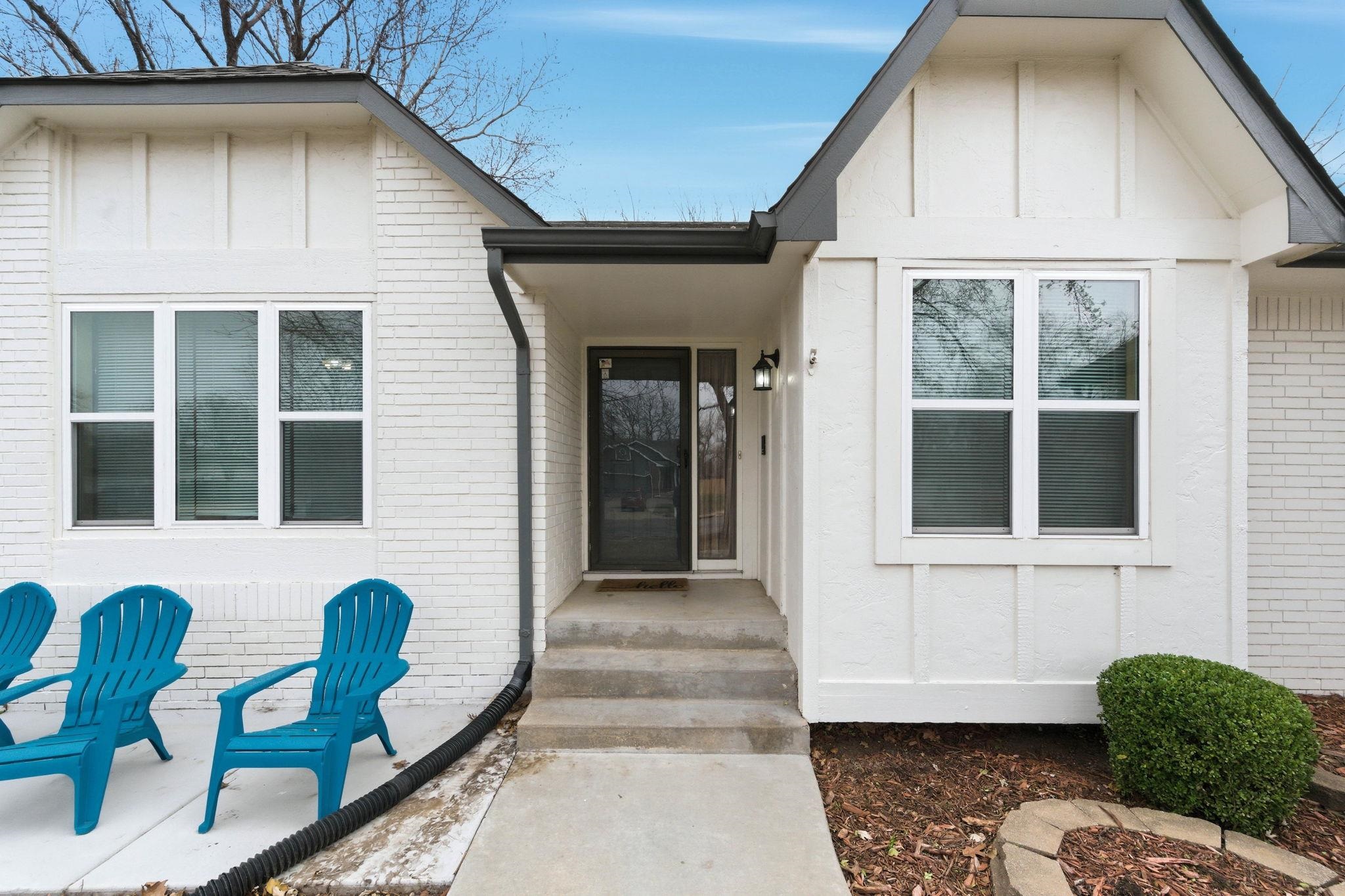 1644 N Parkdale Street Wichita KS 67212